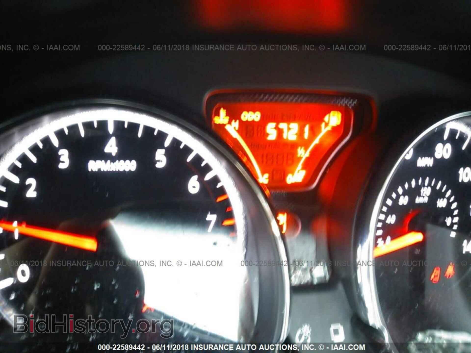 2016 Nissan Versa note - VIN: 3N1CE2CP2GL389744 - Photo 7