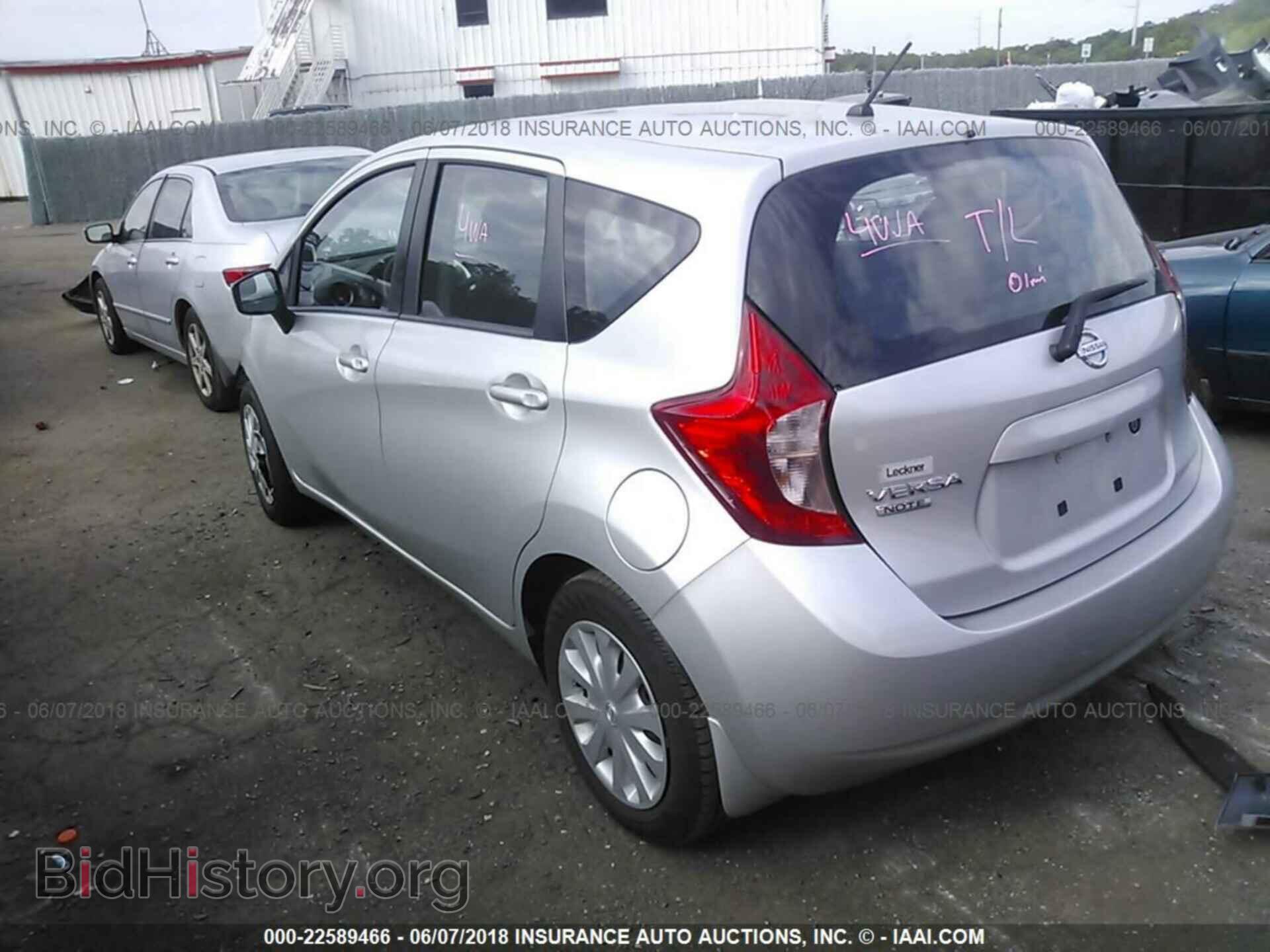 2016 Nissan Versa note - VIN: 3N1CE2CP6GL376947 - Фото 3