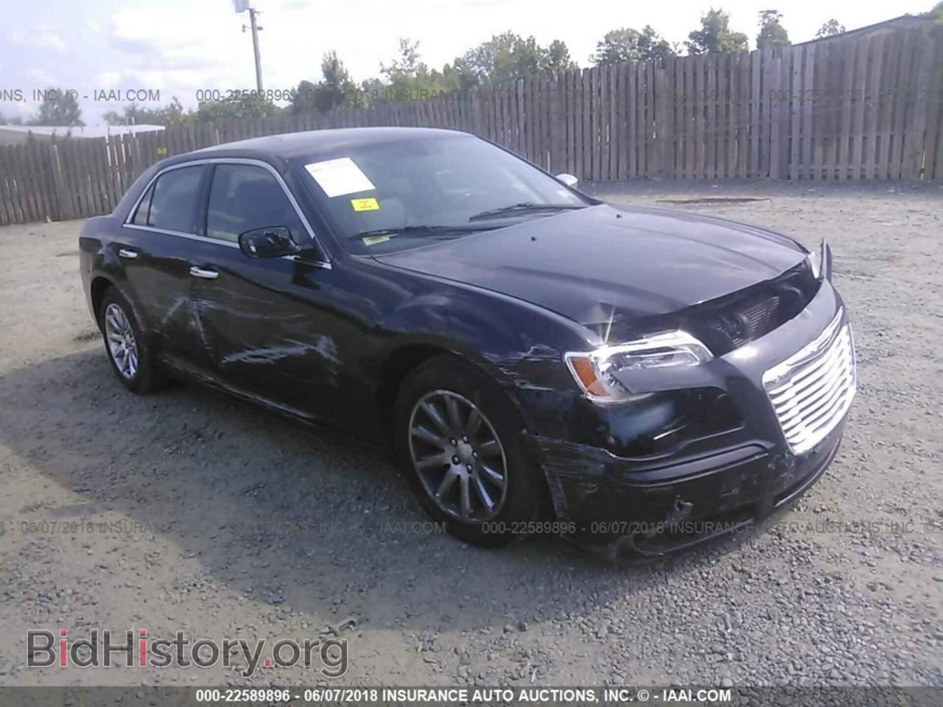 Photo 2C3CCACG2CH250458 - Chrysler 300 2012