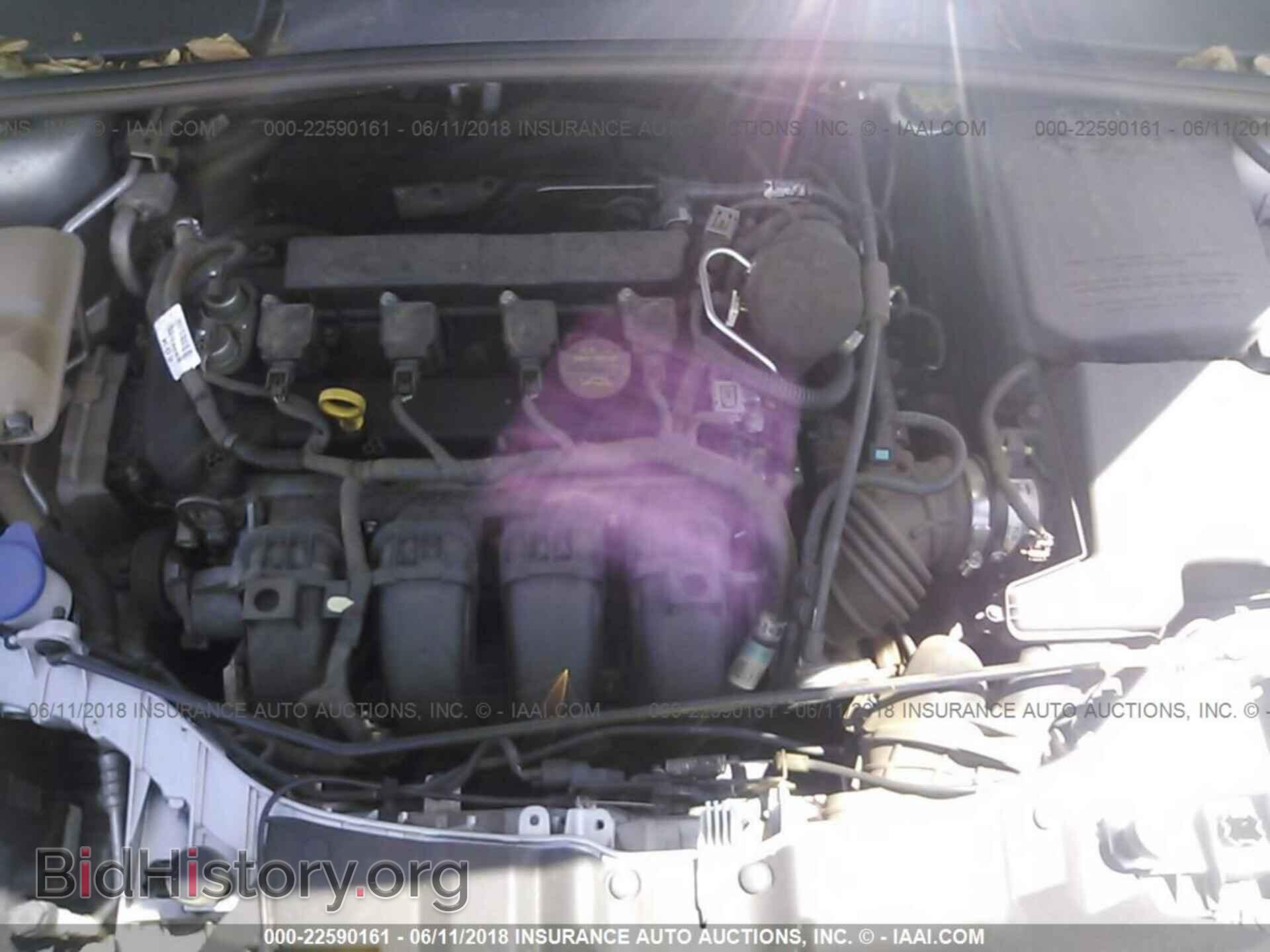 2012 Ford Focus - VIN: 1FAHP3M23CL367429 - Photo 10
