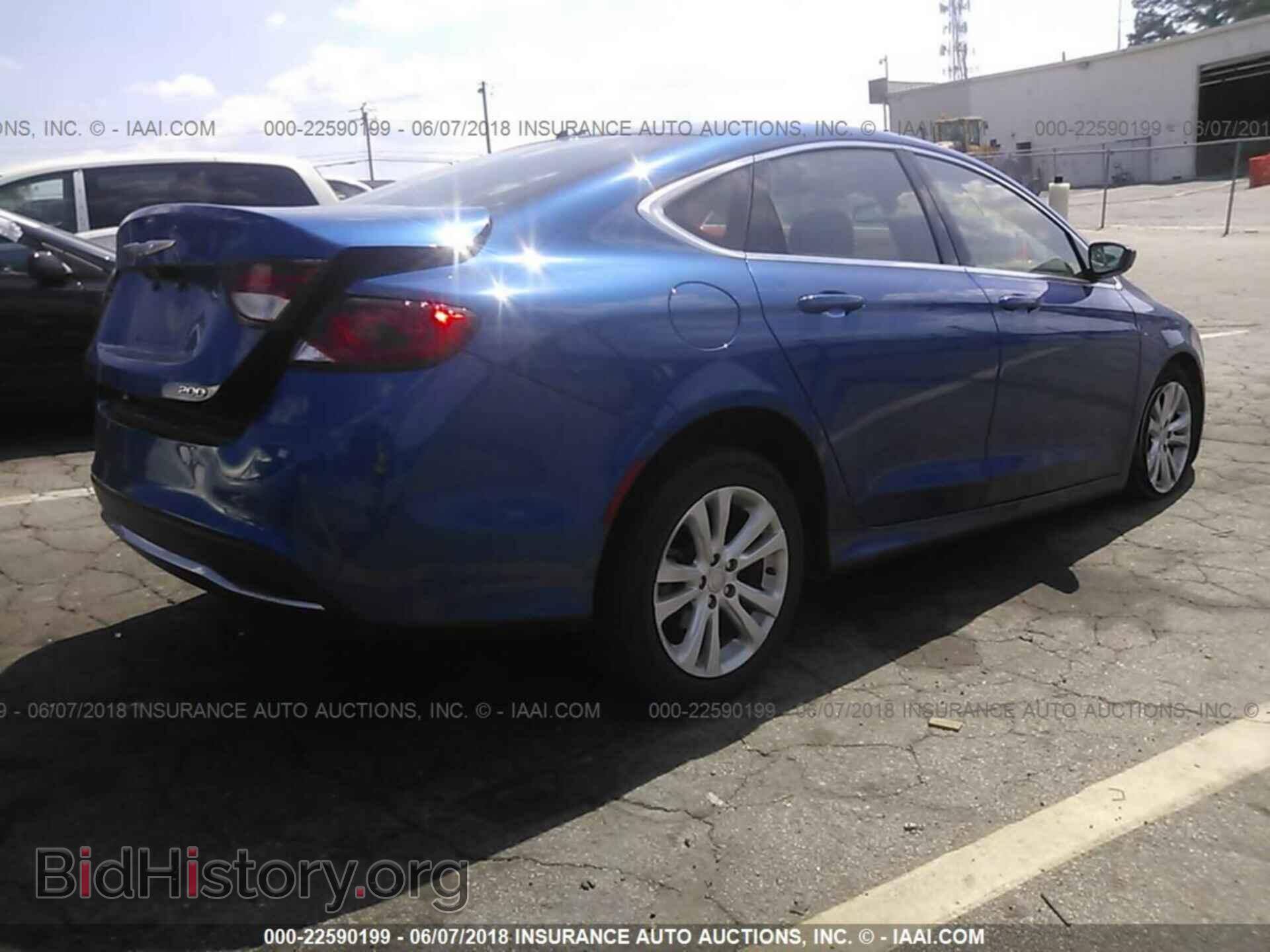 2016 Chrysler 200 - VIN: 1C3CCCAB8GN113122 - Photo 4