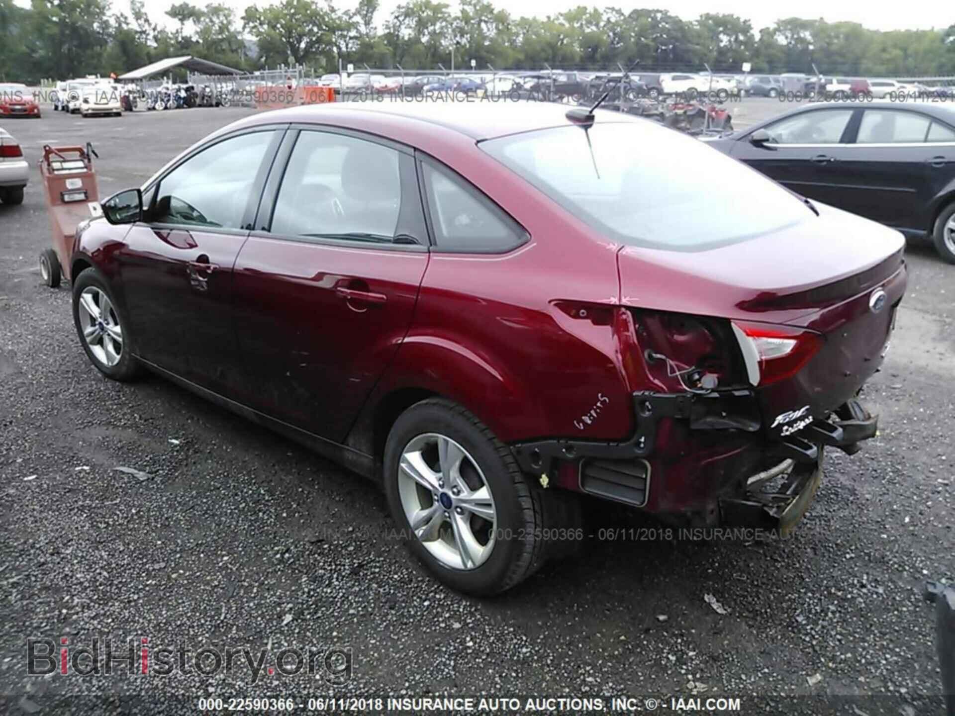 2013 Ford Focus - VIN: 1FADP3F25DL350709 - Photo 3