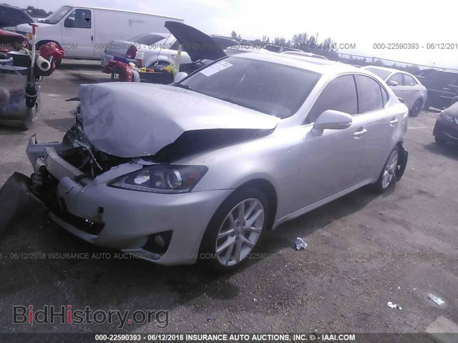 2012 Lexus Is - VIN: JTHCF5C21C2035577 - Photo 2