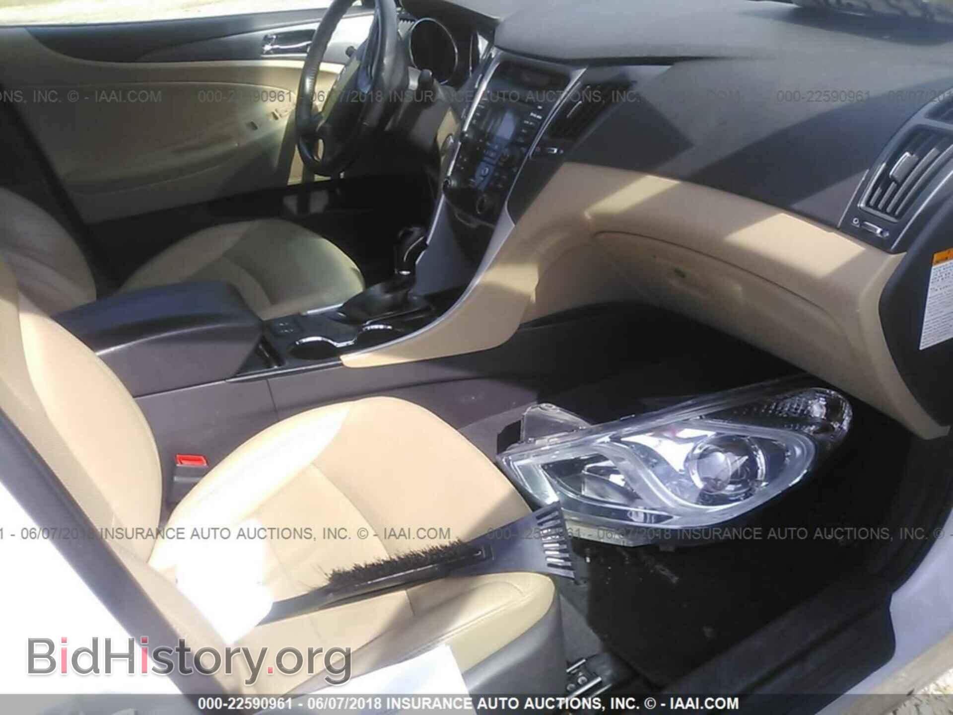 2012 Hyundai Sonata - VIN: KMHEC4A42CA043349 - Фото 5