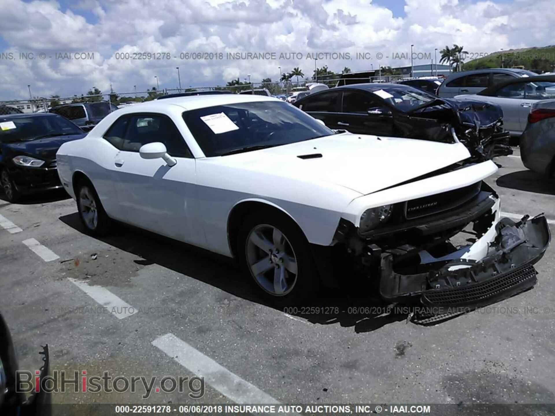 Фотография 2C3CDYAG3CH254821 - Dodge Challenger 2012