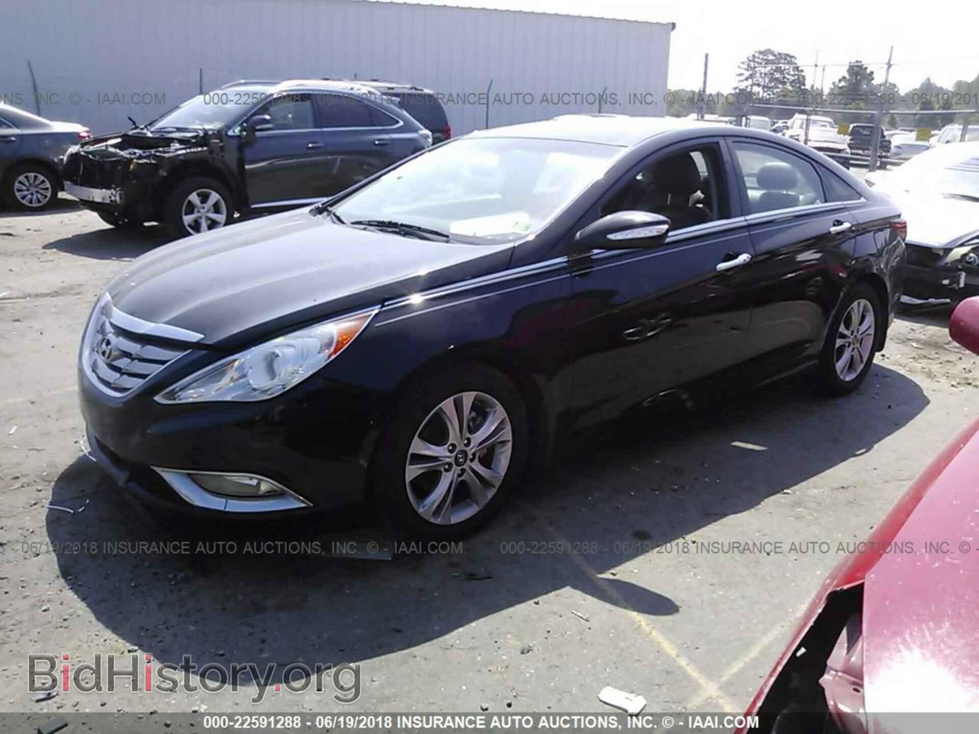 2012 Hyundai Sonata - VIN: 5NPEC4AC8CH368642 - Фото 2