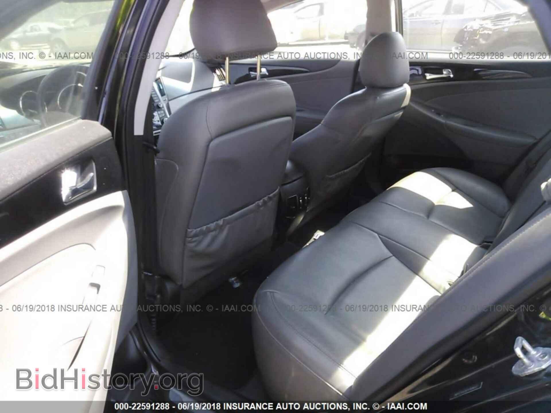 2012 Hyundai Sonata - VIN: 5NPEC4AC8CH368642 - Фото 8