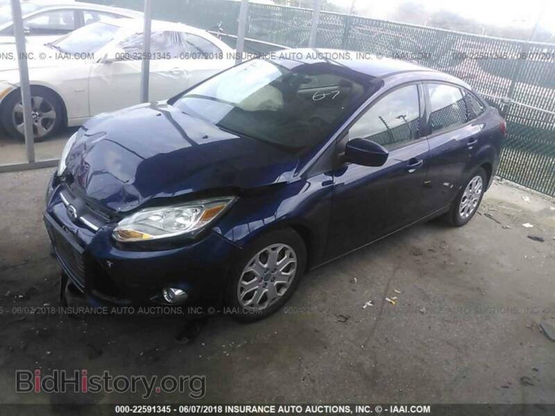 2012 Ford FOCUS (VIN 1FAHP3F2XCL122186) — фото 2 из 10
