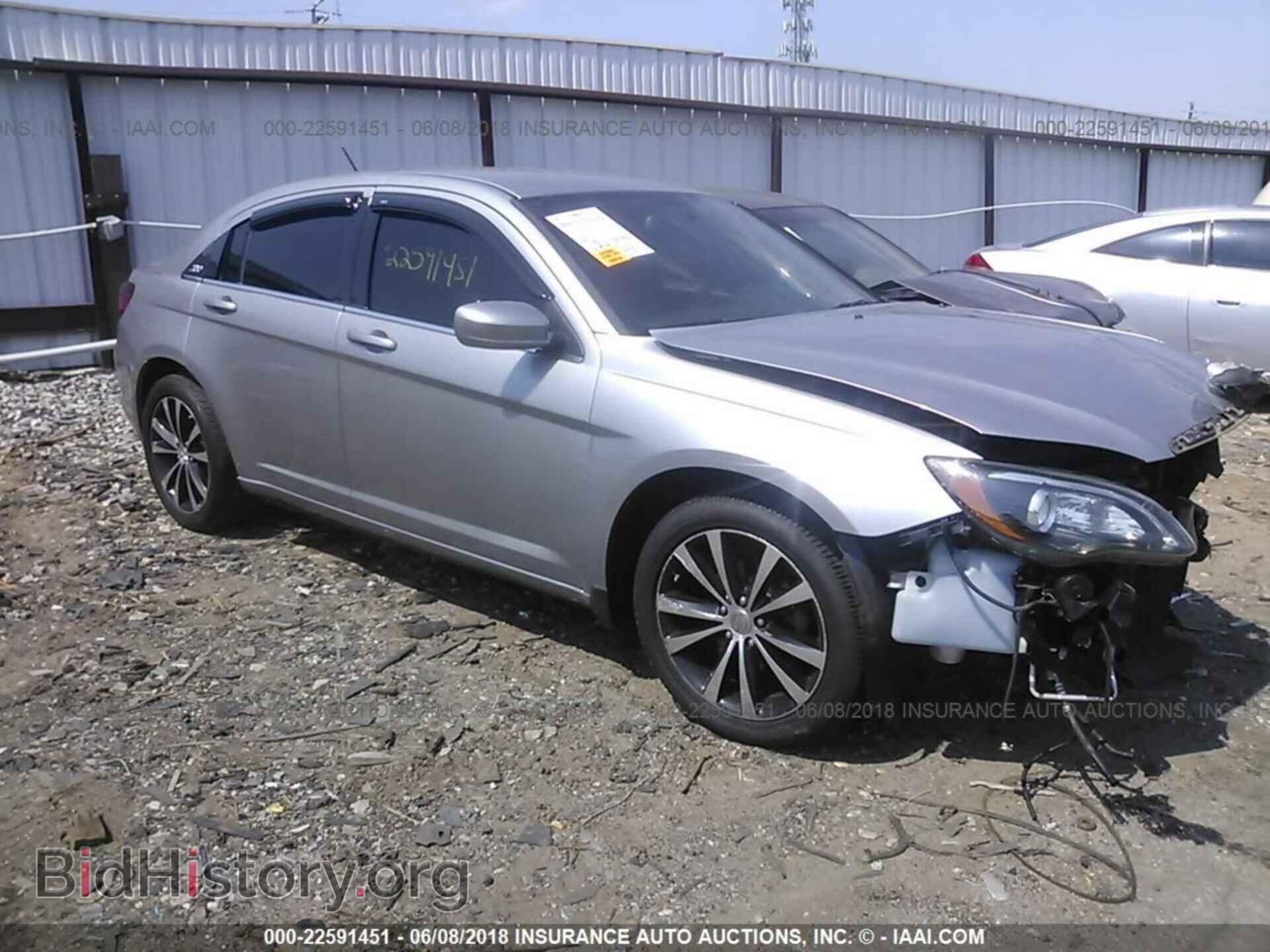 Photo 1C3CCBBB9EN190989 - Chrysler 200 2014