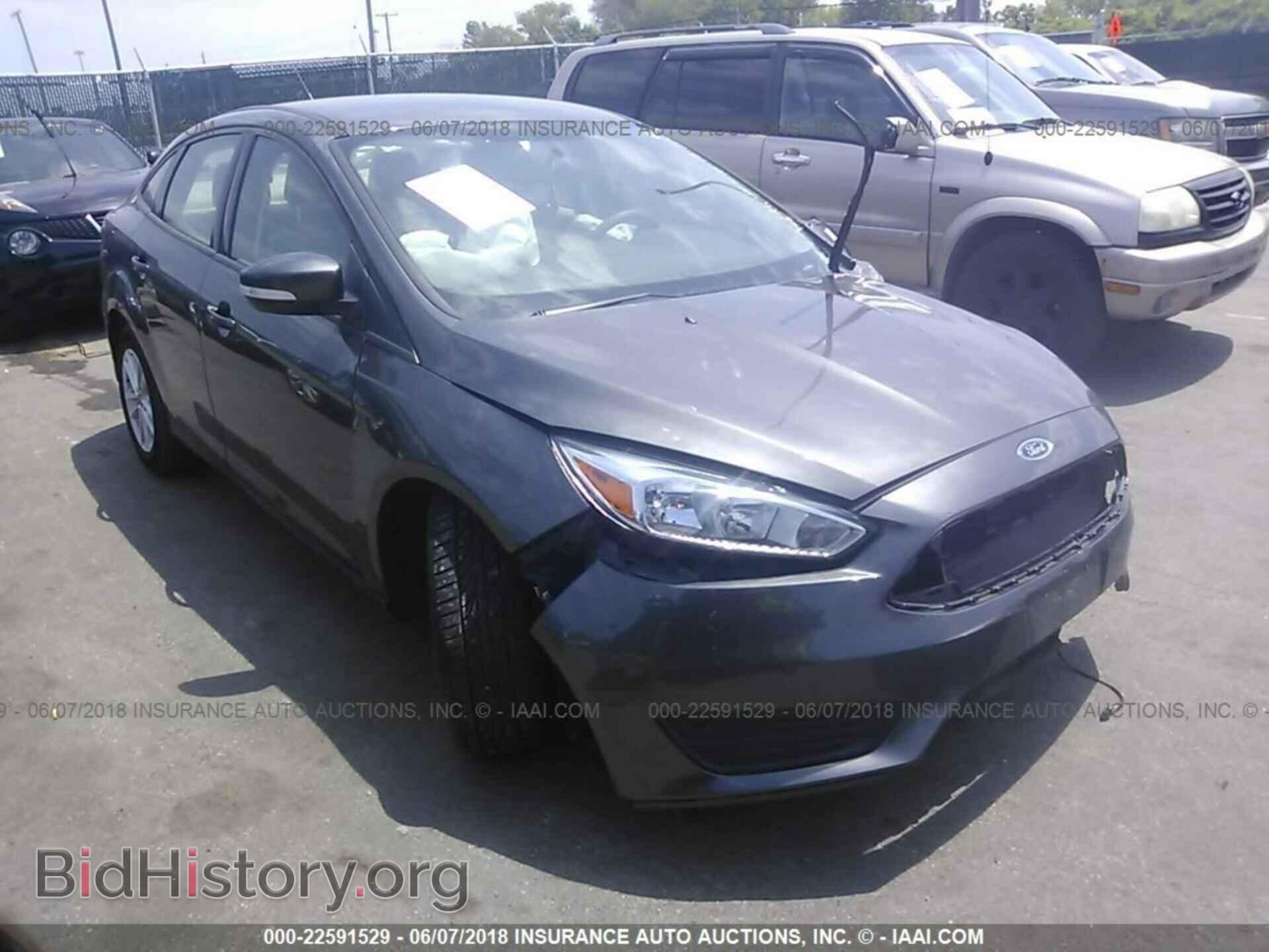 Фотография 1FADP3F27GL202002 - Ford Focus 2016