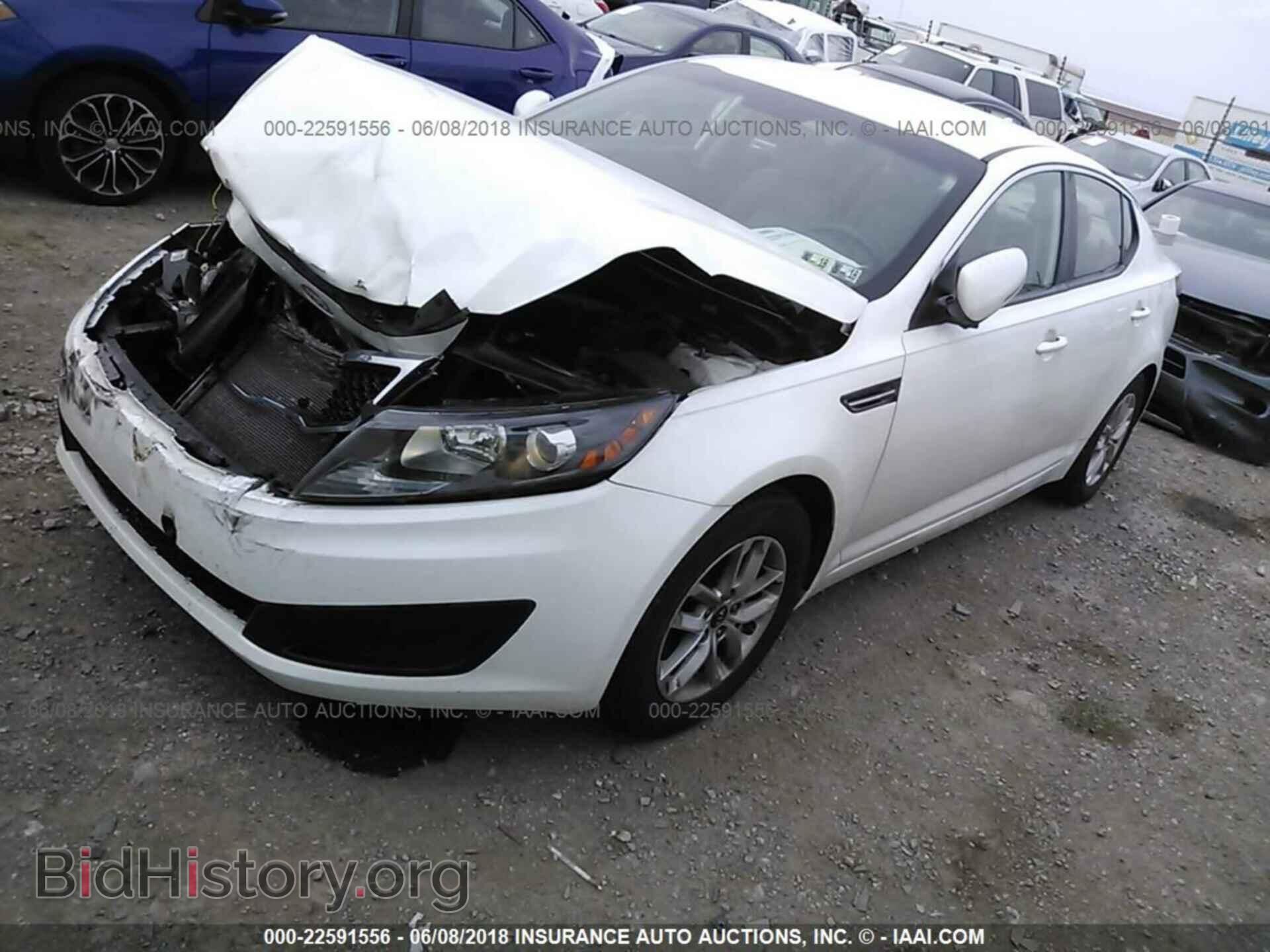 2011 Kia Optima - VIN: KNAGM4A73B5171883 - Фото 2
