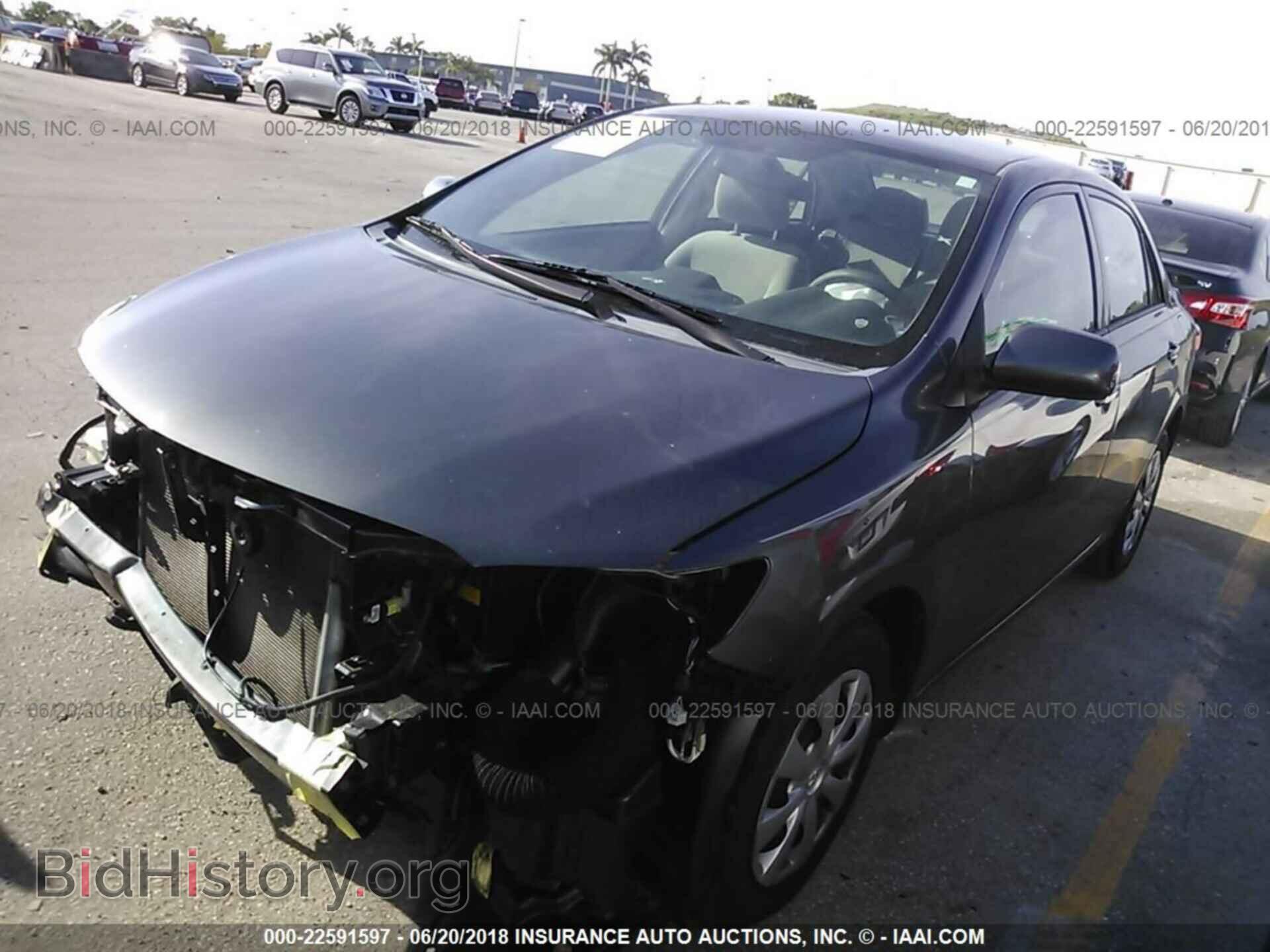 2013 Toyota Corolla - VIN: 2T1BU4EEXDC992989 - Фото 2
