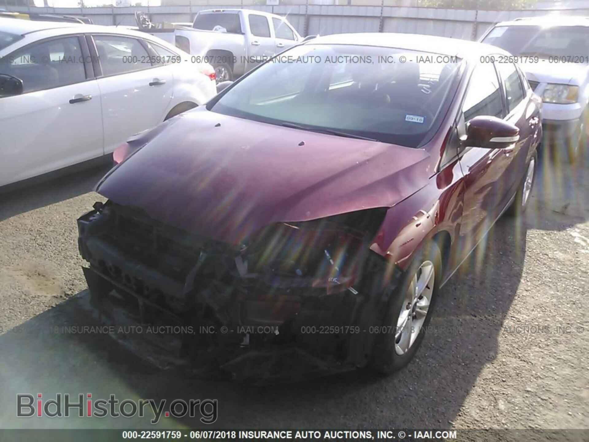 2014 Ford Focus - VIN: 1FADP3F23EL350810 - Photo 2