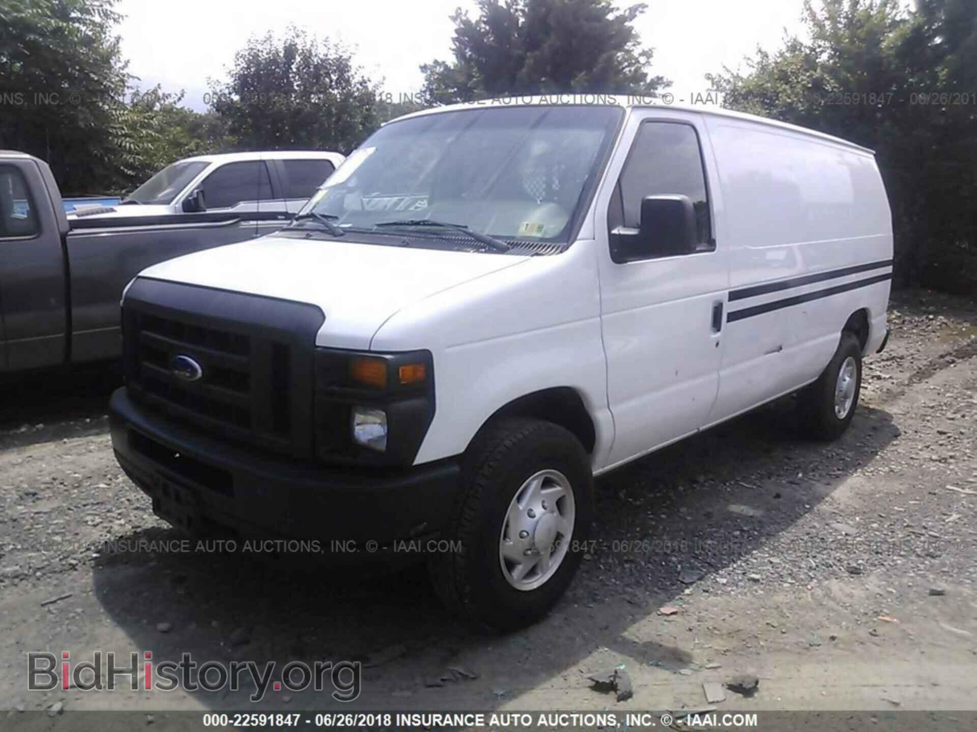 2014 Ford Econoline - VIN: 1FTNE2EL6EDA03331 - Photo 2