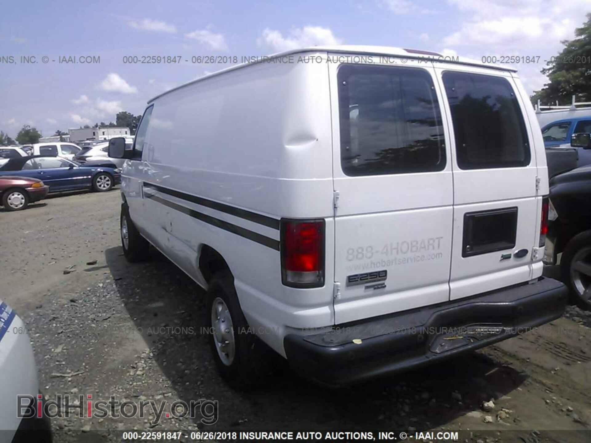 2014 Ford Econoline - VIN: 1FTNE2EL6EDA03331 - Photo 3
