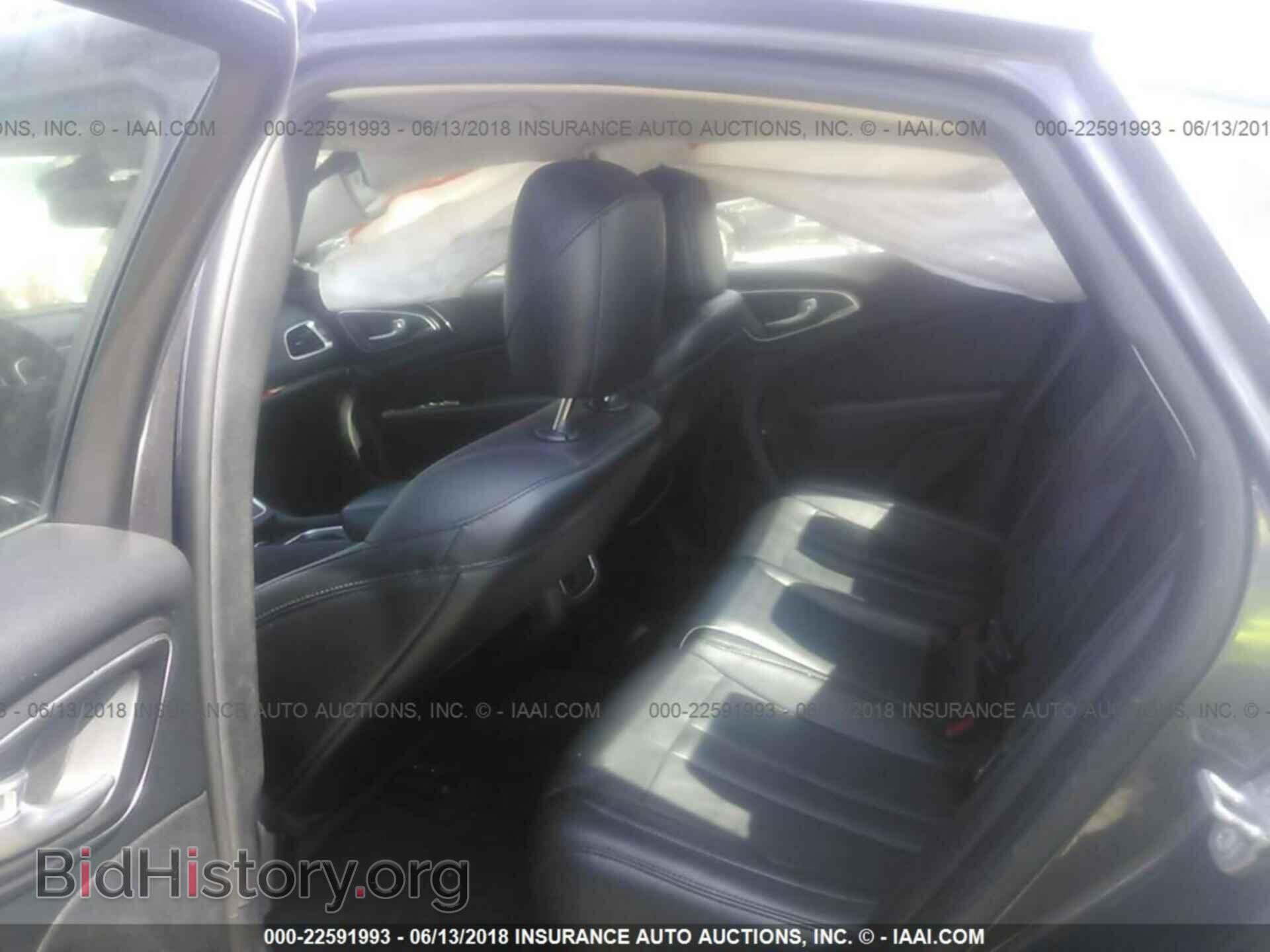 2015 Chrysler 200 - VIN: 1C3CCCCB6FN696480 - Photo 8