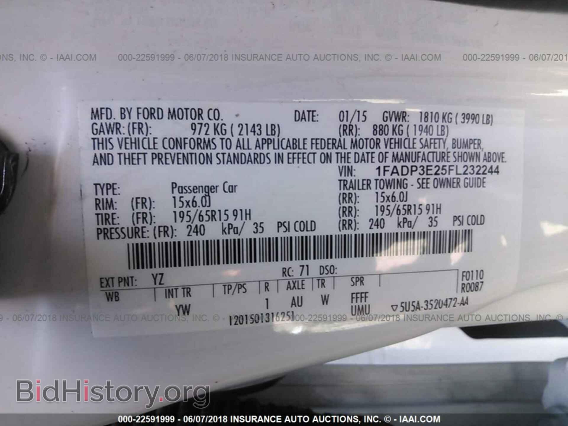 2015 Ford Focus - VIN: 1FADP3E25FL232244 - Photo 9