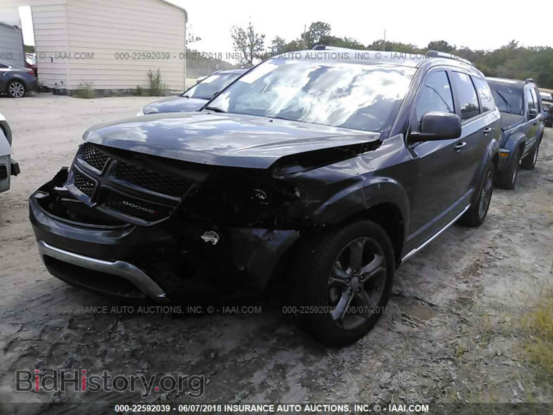 2015 Dodge Journey - VIN: 3C4PDCGB0FT654634 - Photo 2