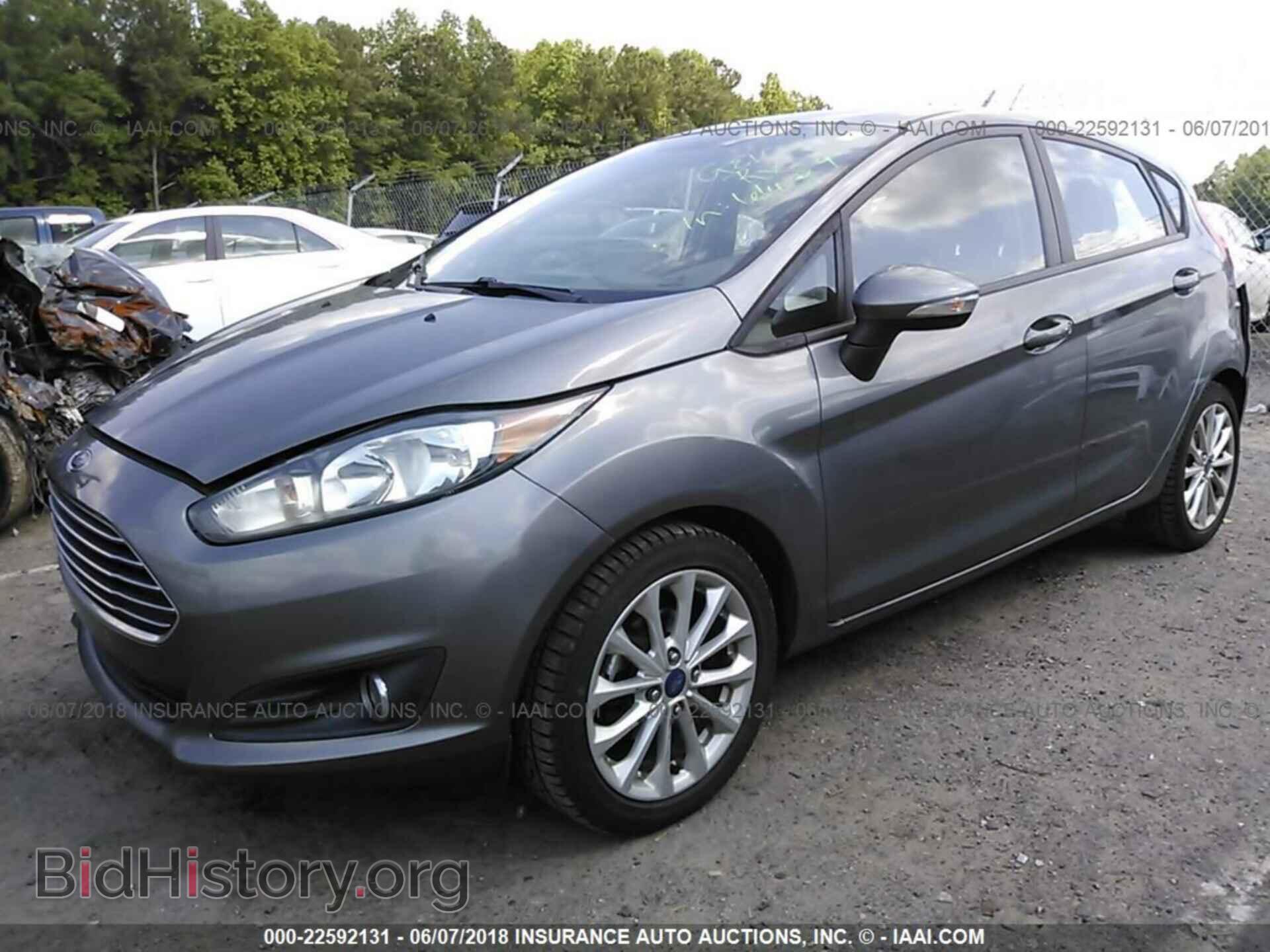 2014 Ford Fiesta - VIN: 3FADP4EJ0EM131185 - Photo 2