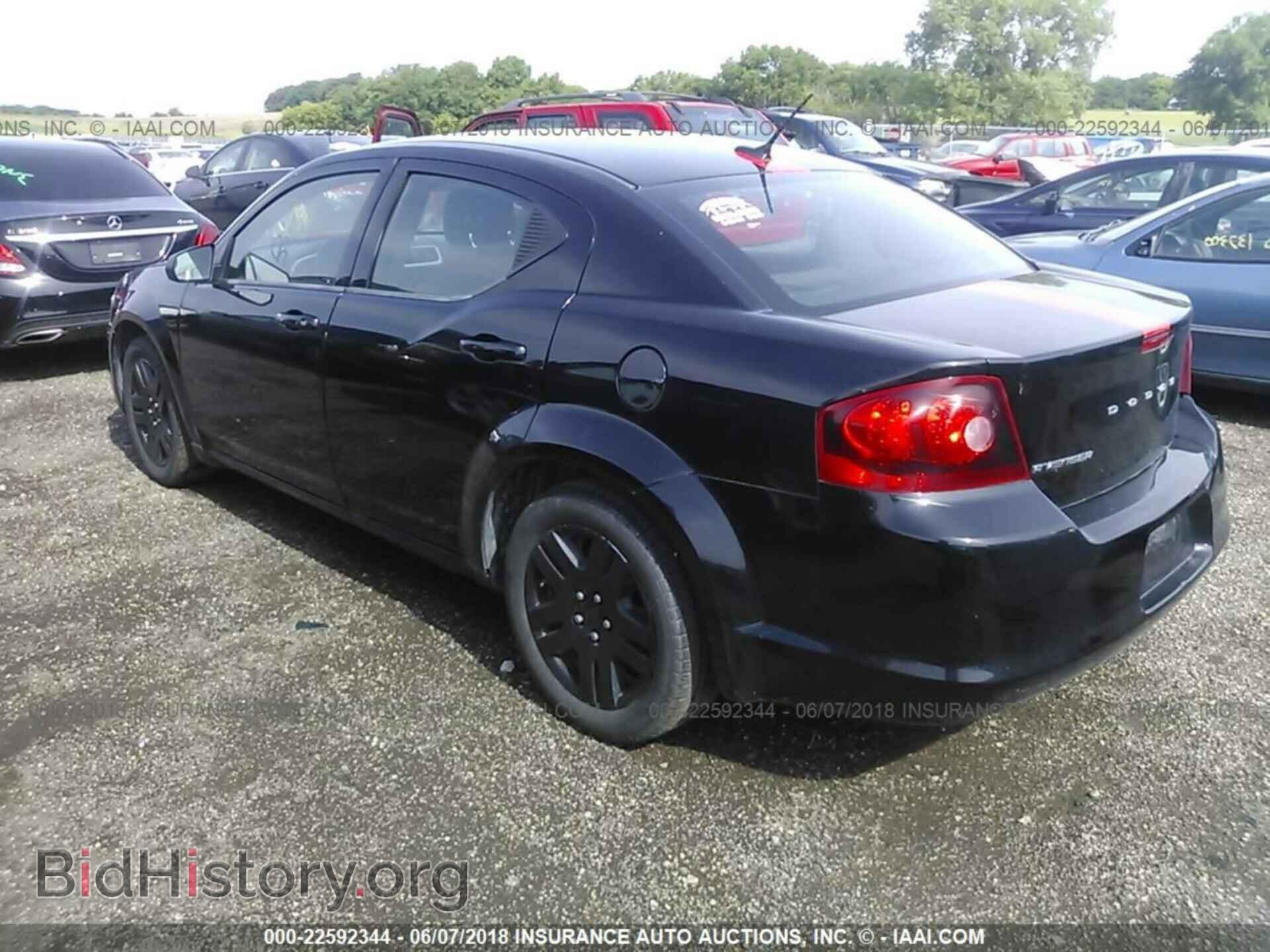 2011 Dodge Avenger - VIN: 1B3BD4FB2BN545282 - Фото 3