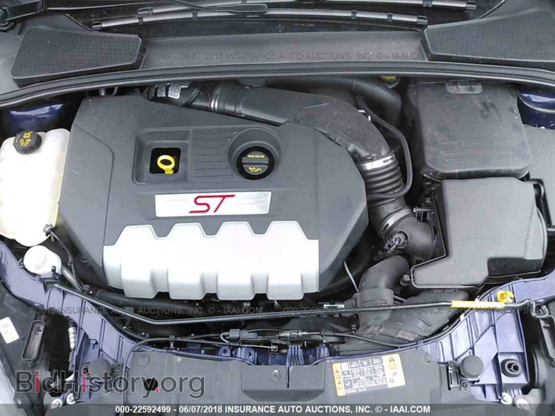 2016 Ford Focus - VIN: 1FADP3L98GL253235 - Photo 10