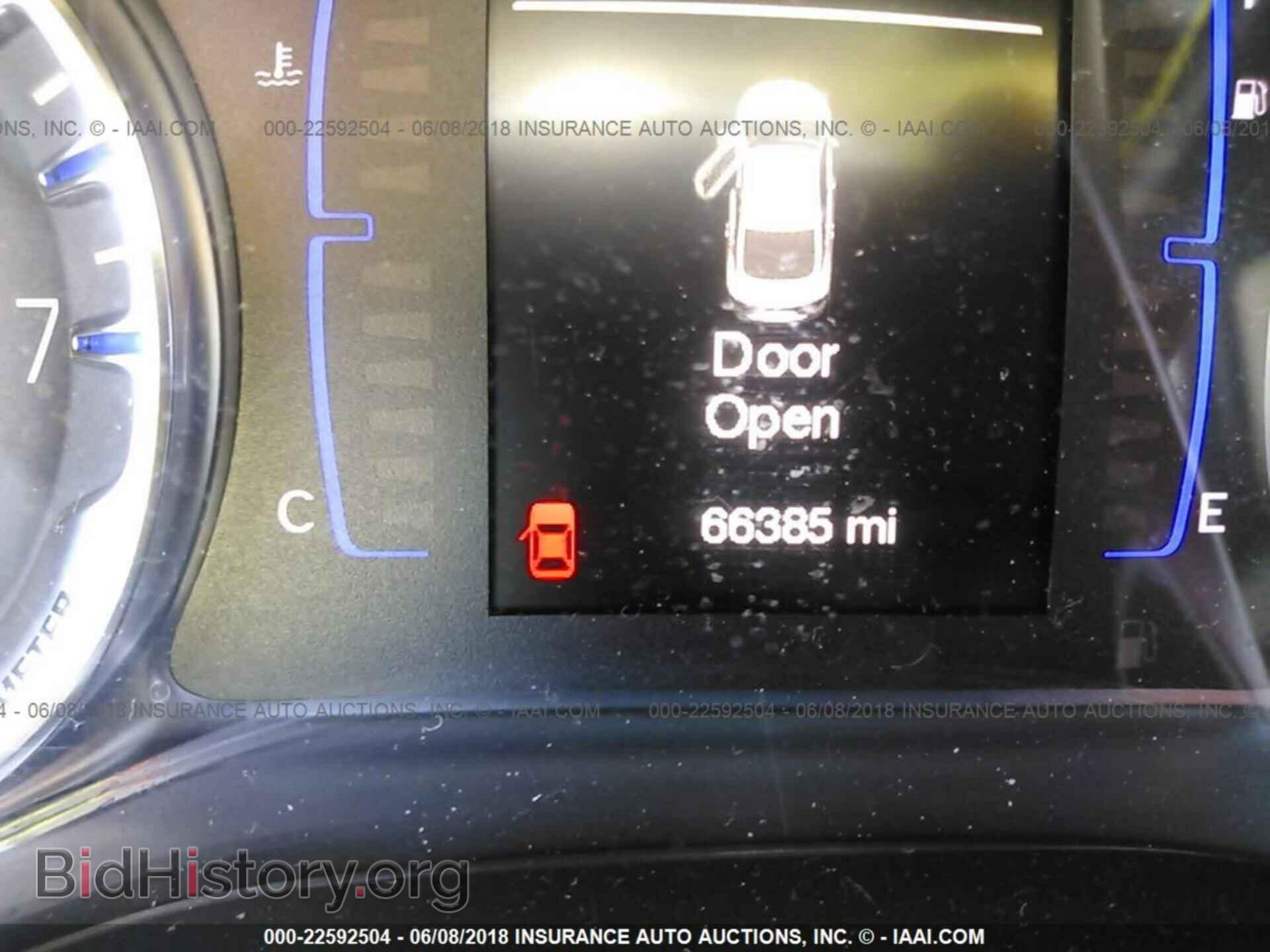 2015 Chrysler 200 - VIN: 1C3CCCAB9FN666358 - Photo 7