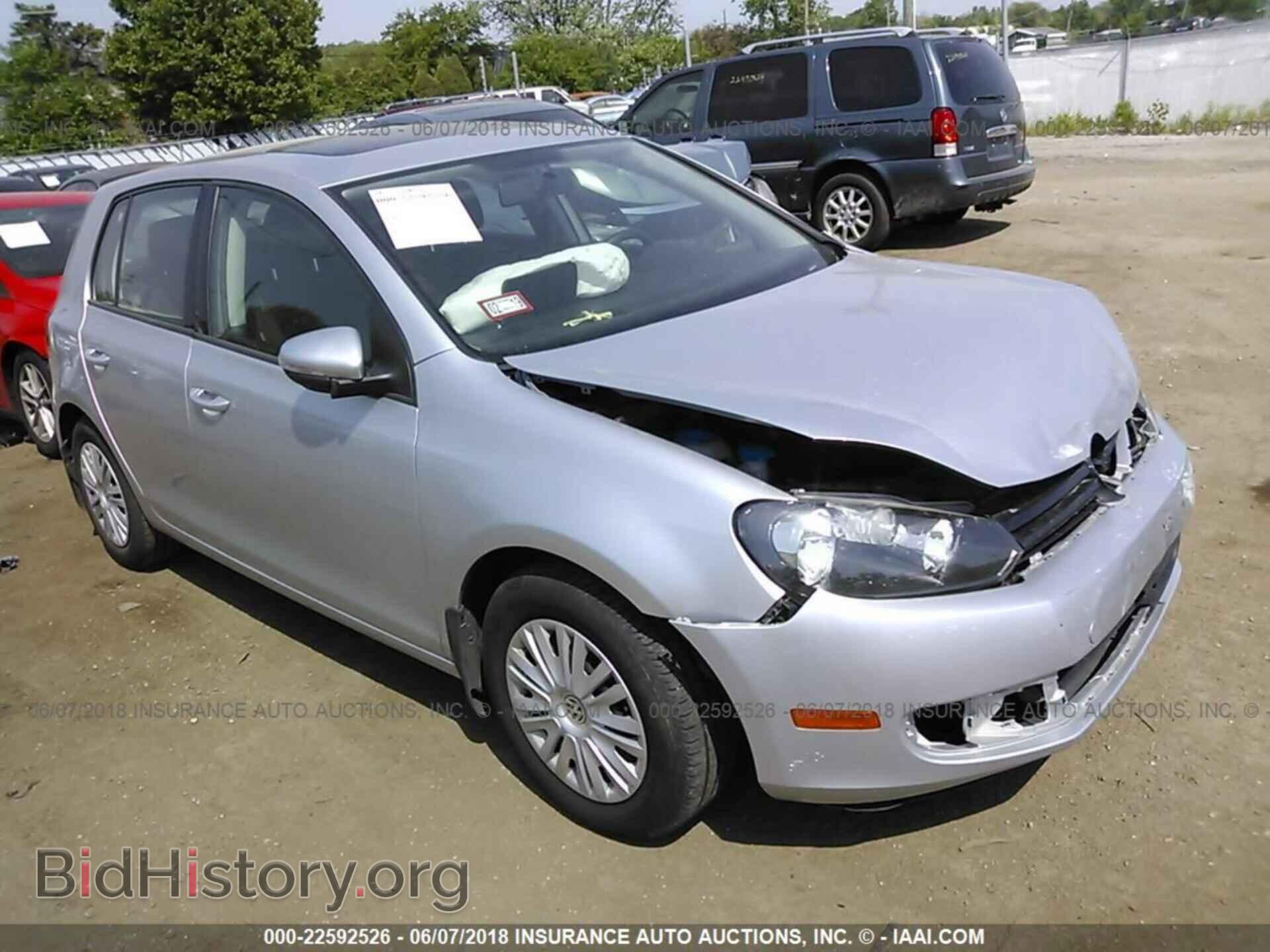Фотография WVWDB7AJXEW011474 - Volkswagen Golf 2014