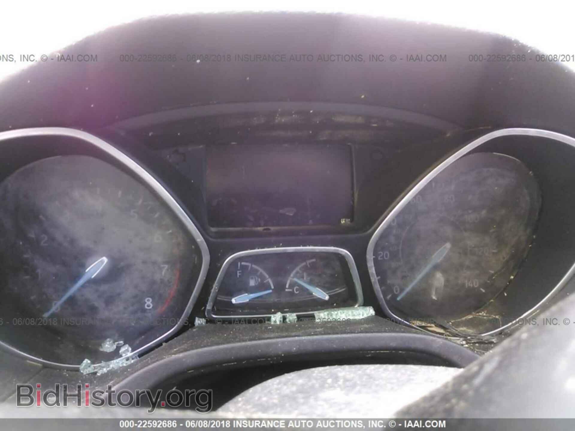 2017 Ford Focus - VIN: 1FADP3K22HL341154 - Photo 7