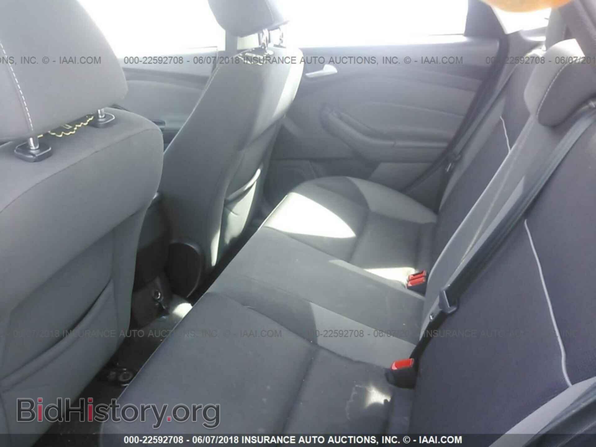 2013 Ford Focus - VIN: 1FADP3F22DL284412 - Photo 8