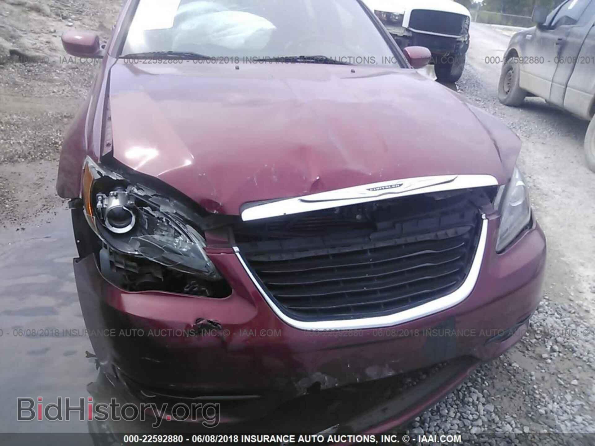 2013 Chrysler 200 - VIN: 1C3CCBBB0DN600755 - Photo 6