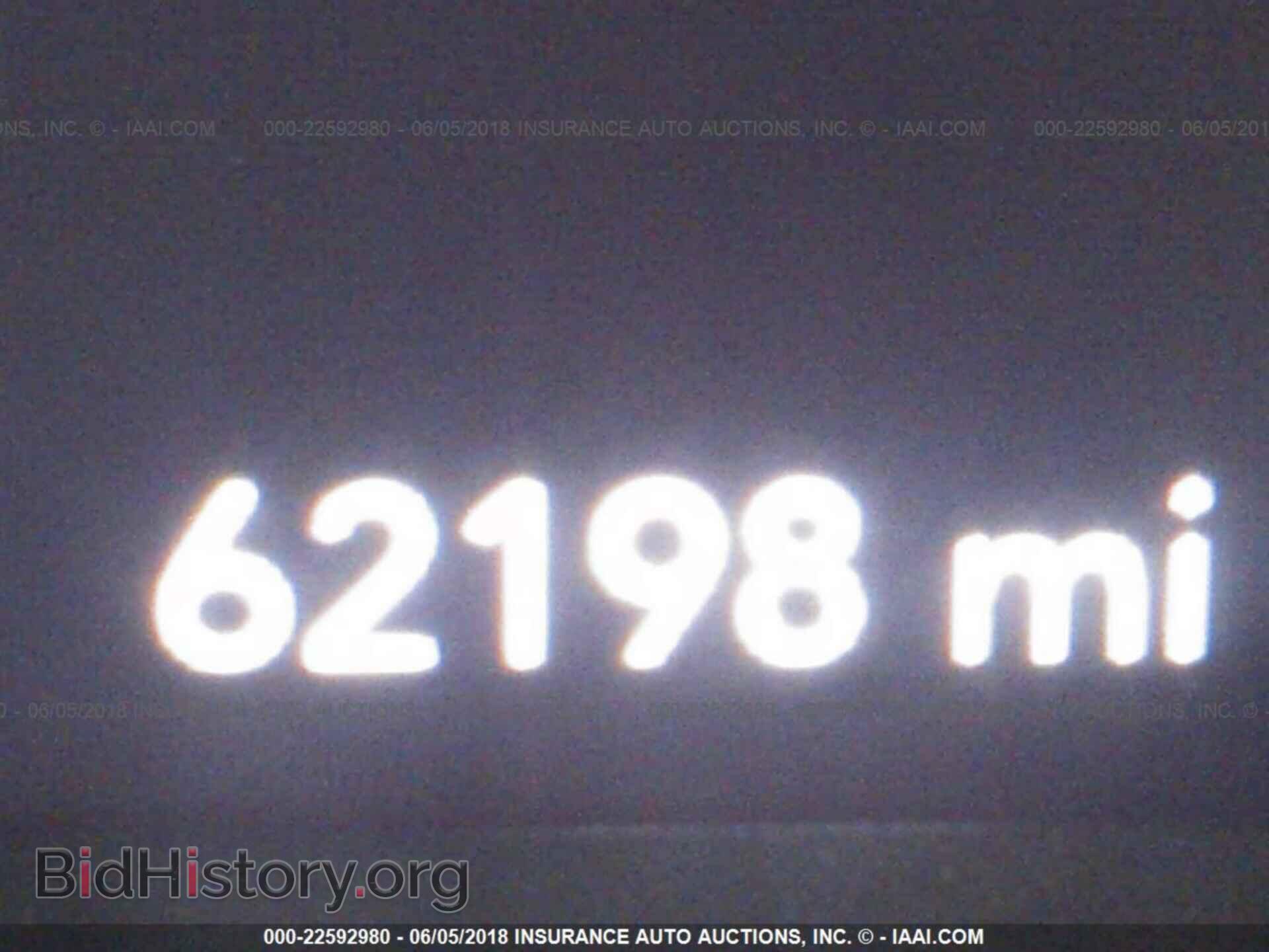 2015 Dodge Challenger - VIN: 2C3CDZBG3FH713547 - Photo 7