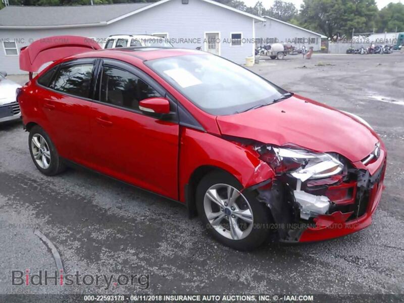 2012 Ford FOCUS (VIN 1FAHP3F28CL361574) — фото 1 из 10, IAAI, повреждение: правая передняя часть