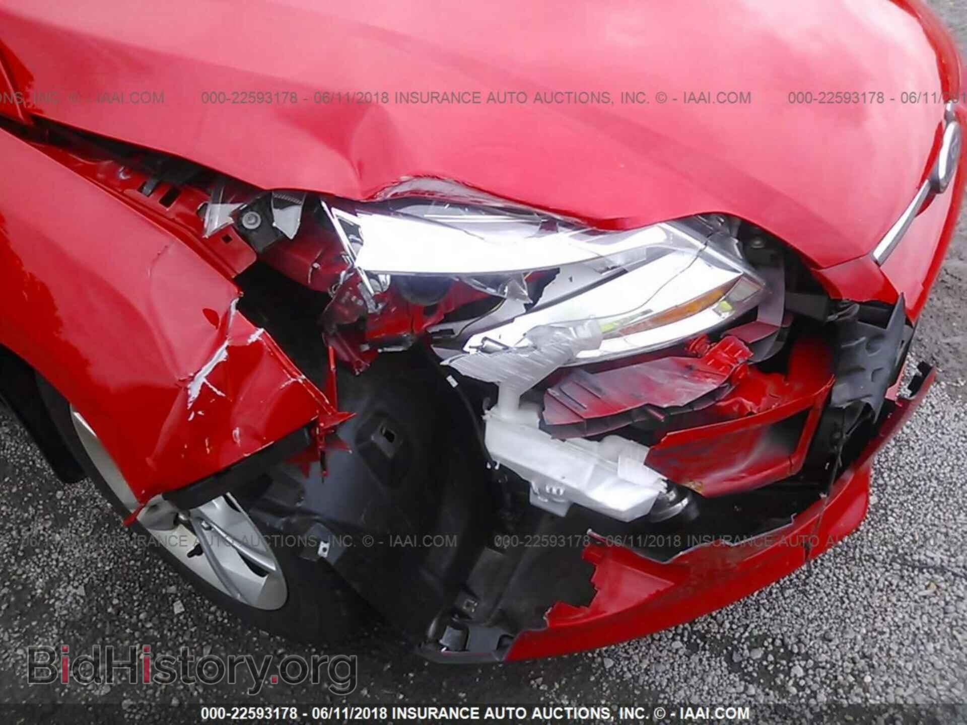 2012 Ford Focus - VIN: 1FAHP3F28CL361574 - Photo 6