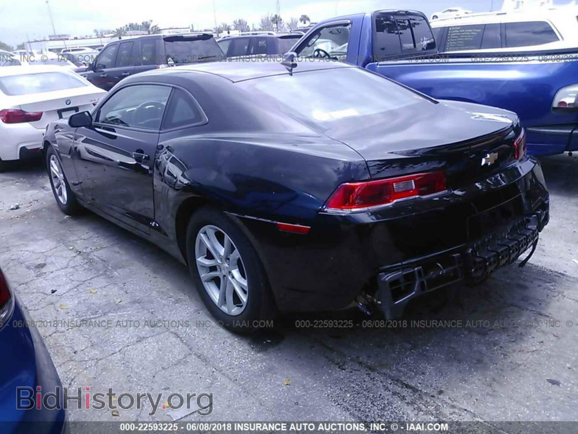2015 Chevrolet Camaro - VIN: 2G1FA1E31F9301402 - Photo 3