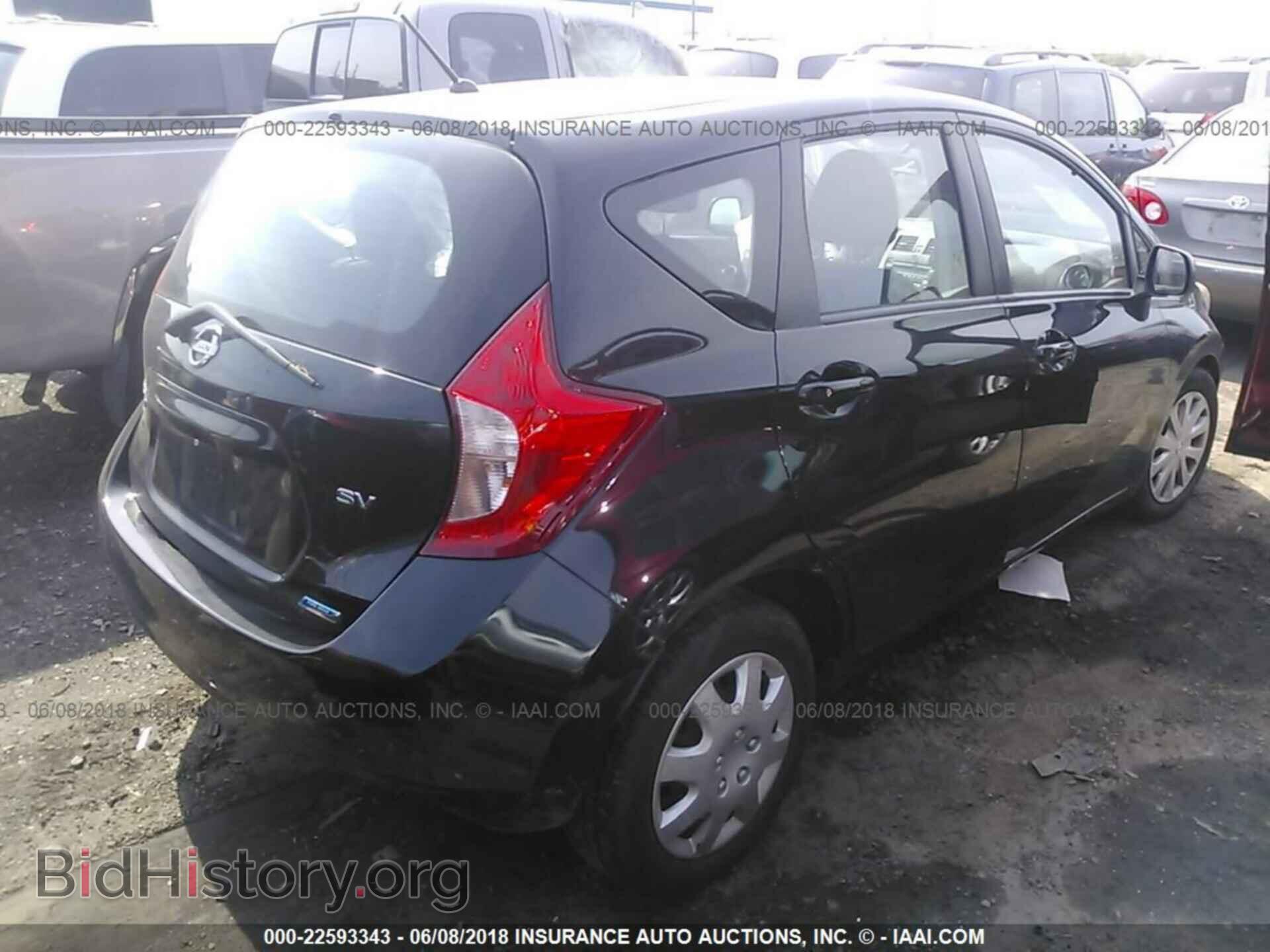 2014 Nissan Versa note - VIN: 3N1CE2CP6EL376363 - Photo 4