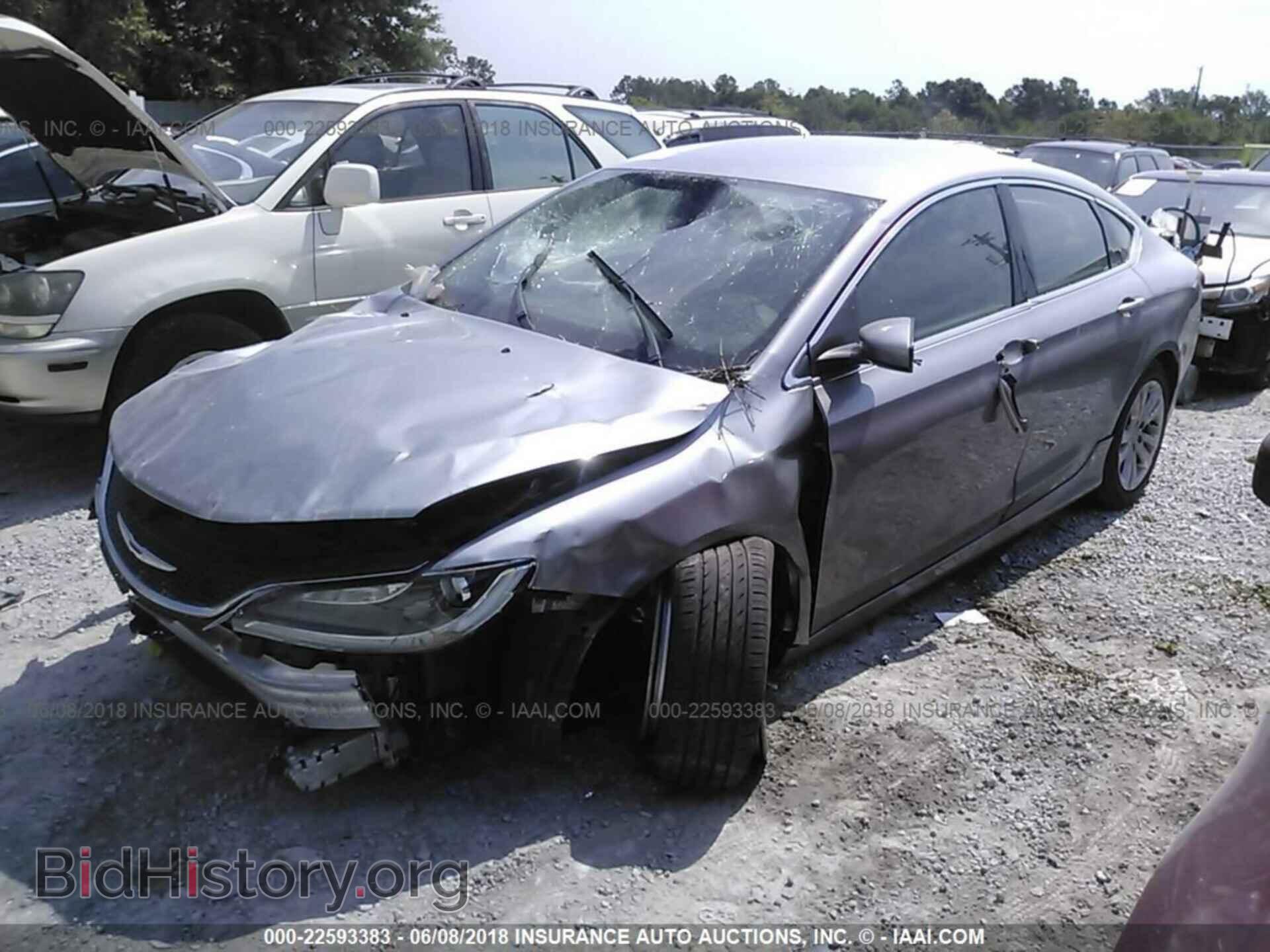 2016 Chrysler 200 - VIN: 1C3CCCAB4GN160471 - Фото 2