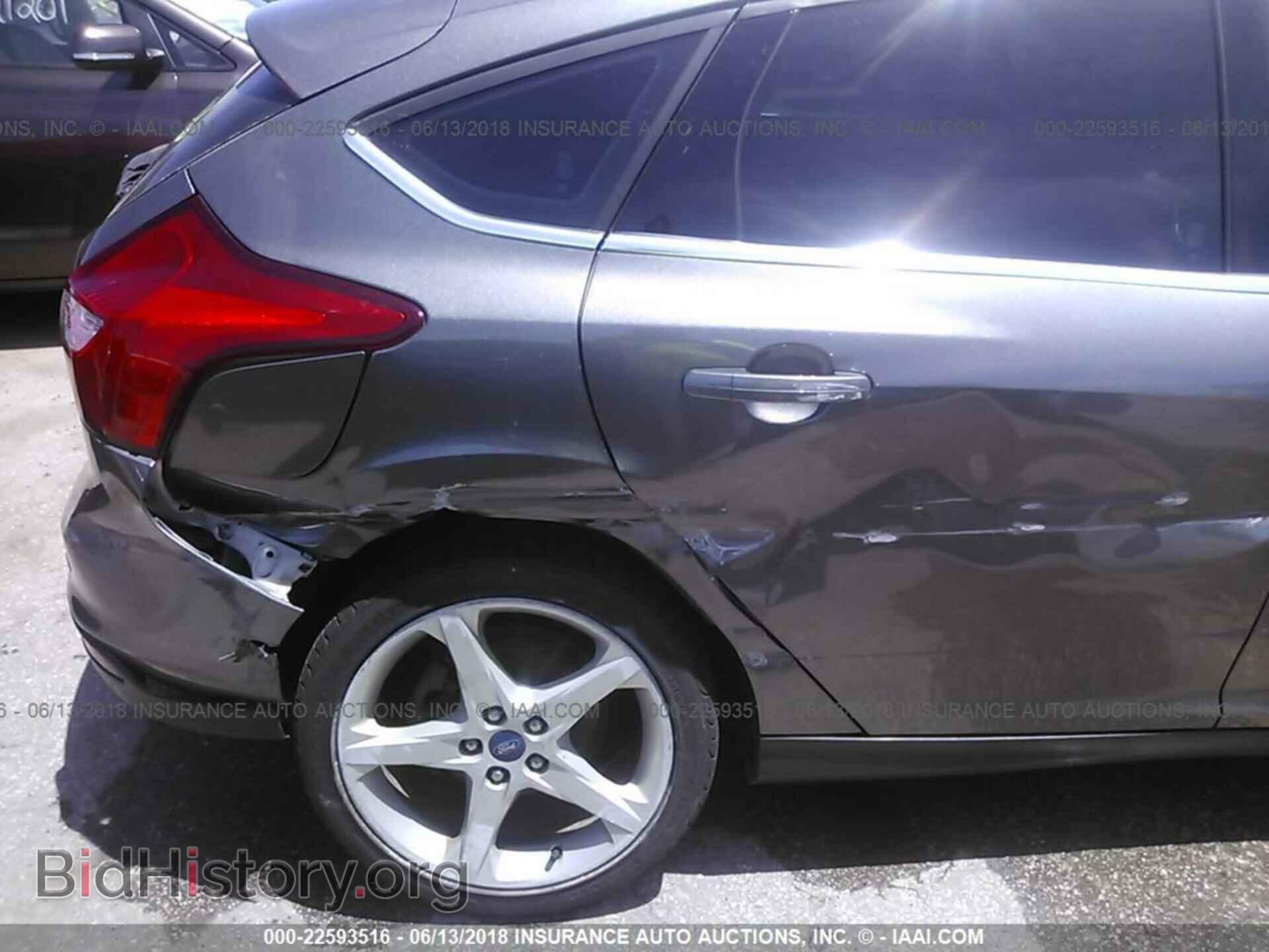 2012 Ford Focus - VIN: 1FAHP3N29CL205240 - Photo 6