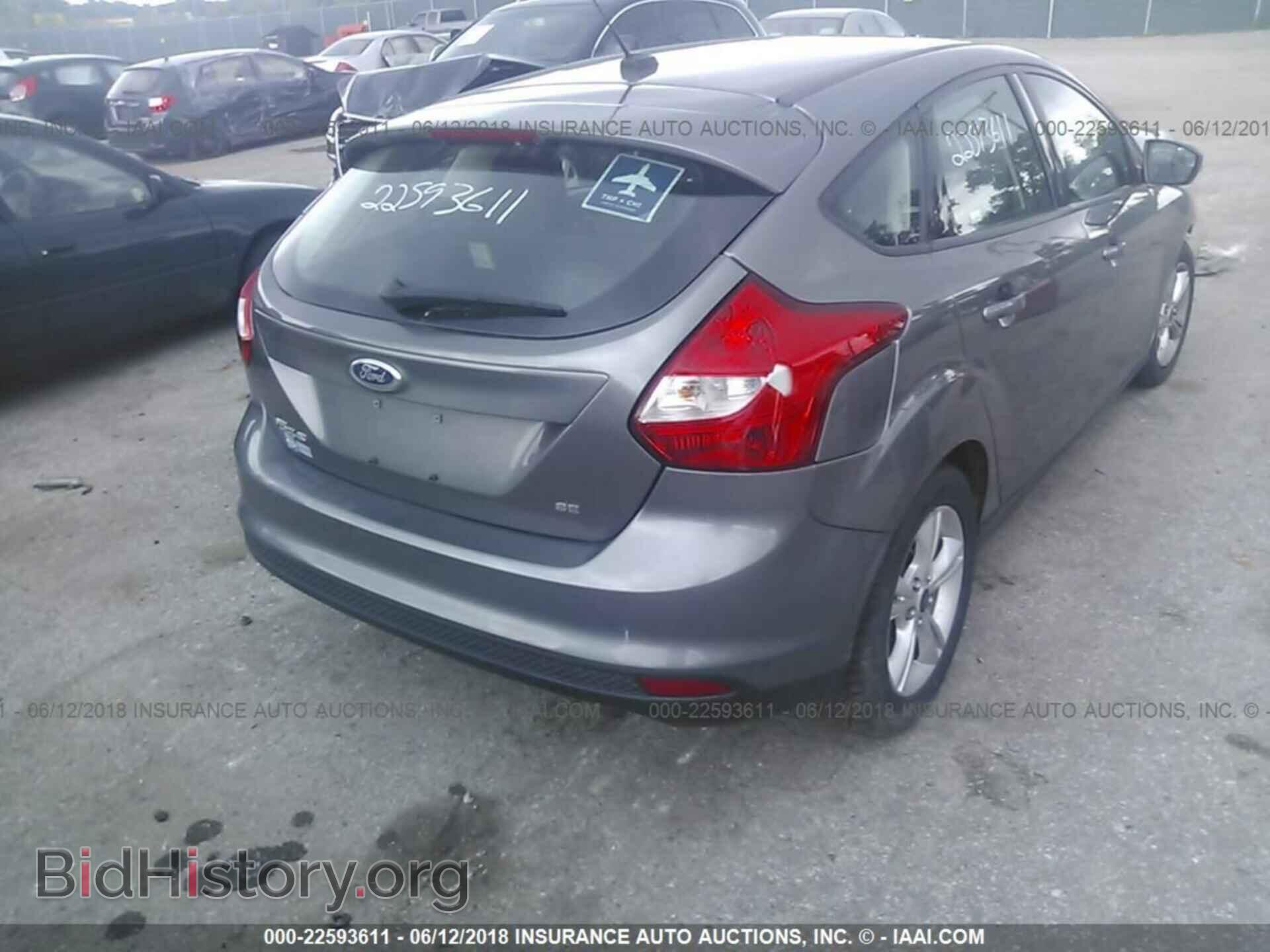 2014 Ford Focus - VIN: 1FADP3K25EL332296 - Photo 4
