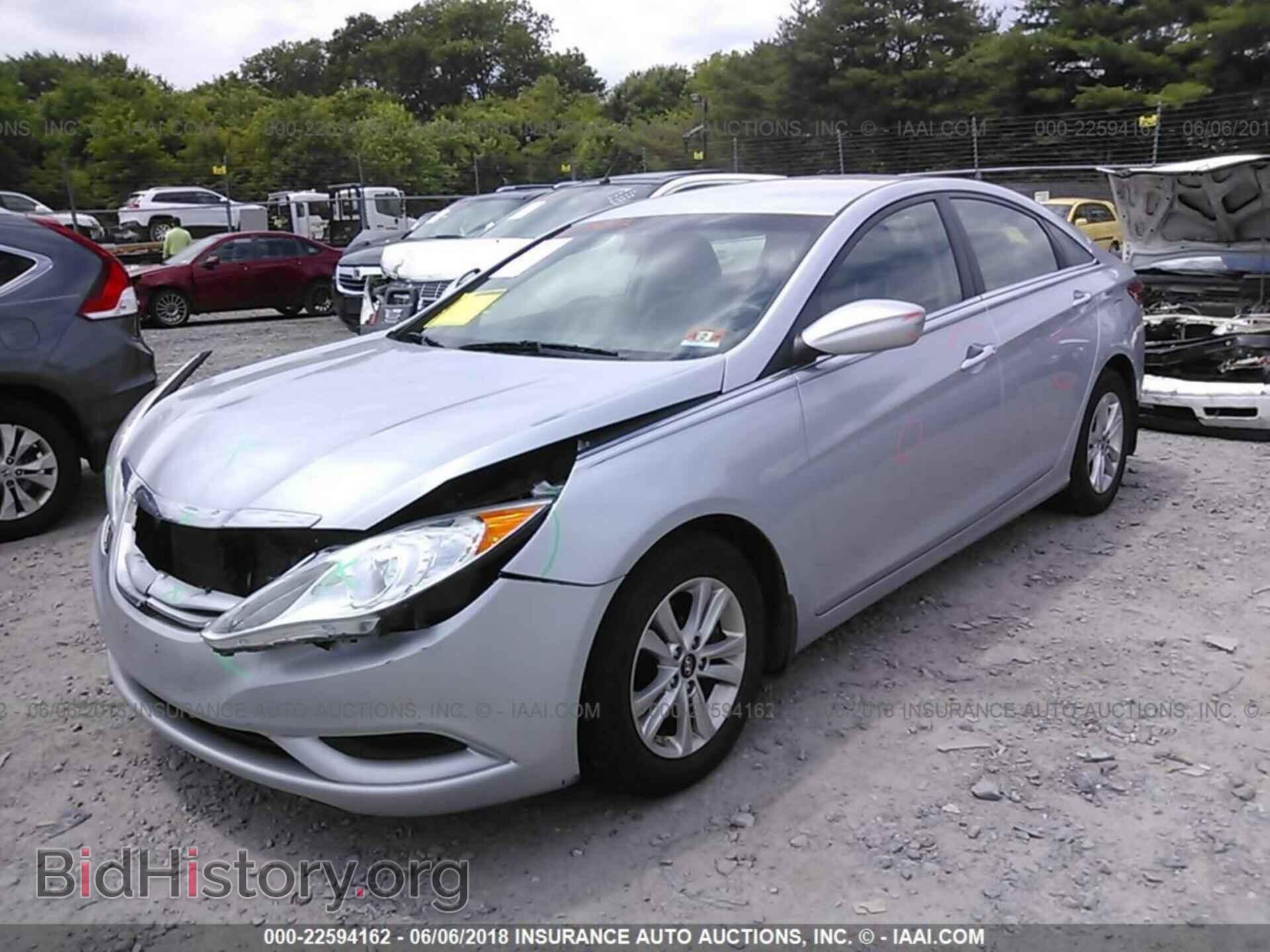 2012 Hyundai Sonata - VIN: 5NPEB4AC9CH436871 - Фото 2