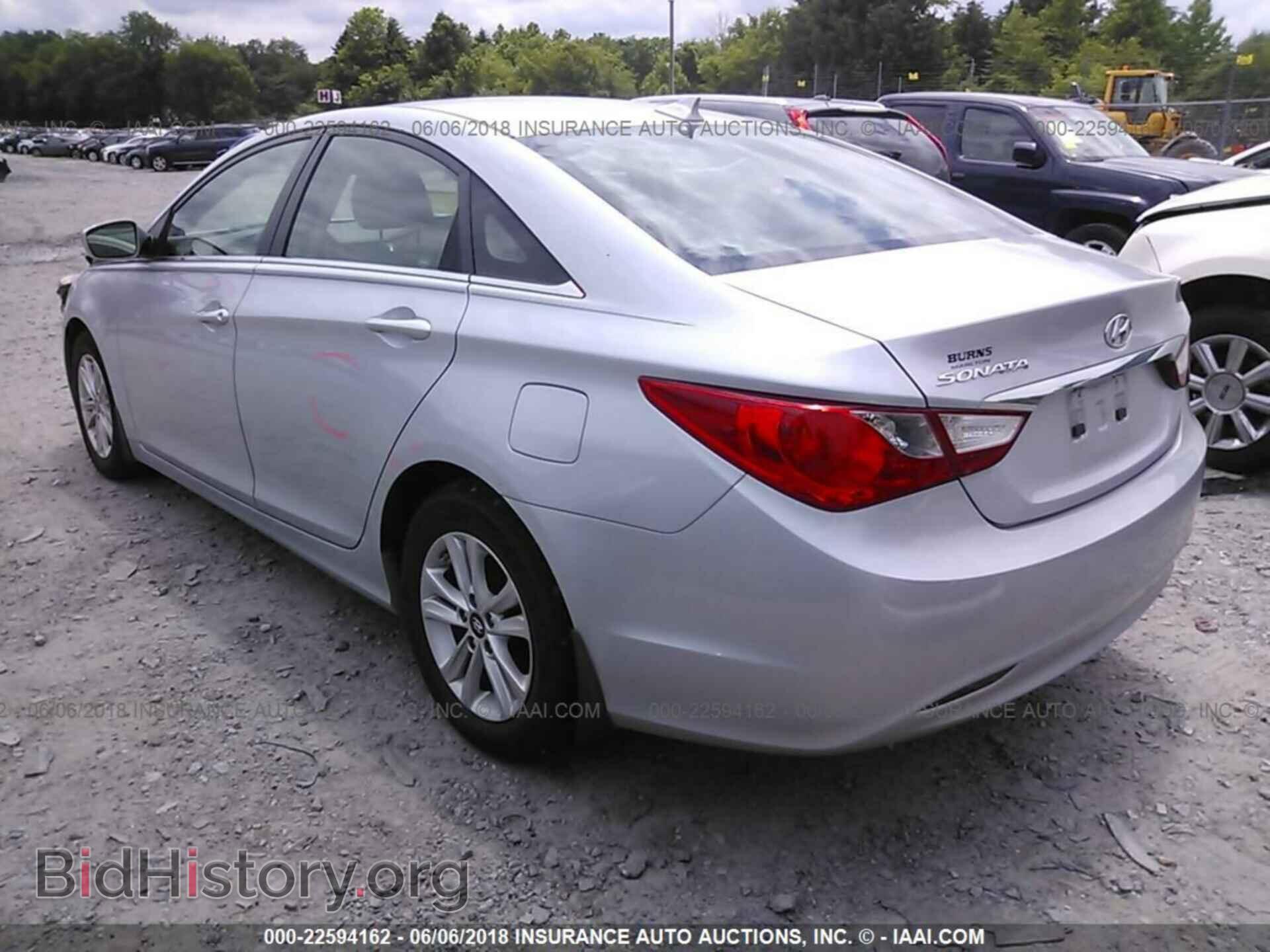 2012 Hyundai Sonata - VIN: 5NPEB4AC9CH436871 - Фото 3
