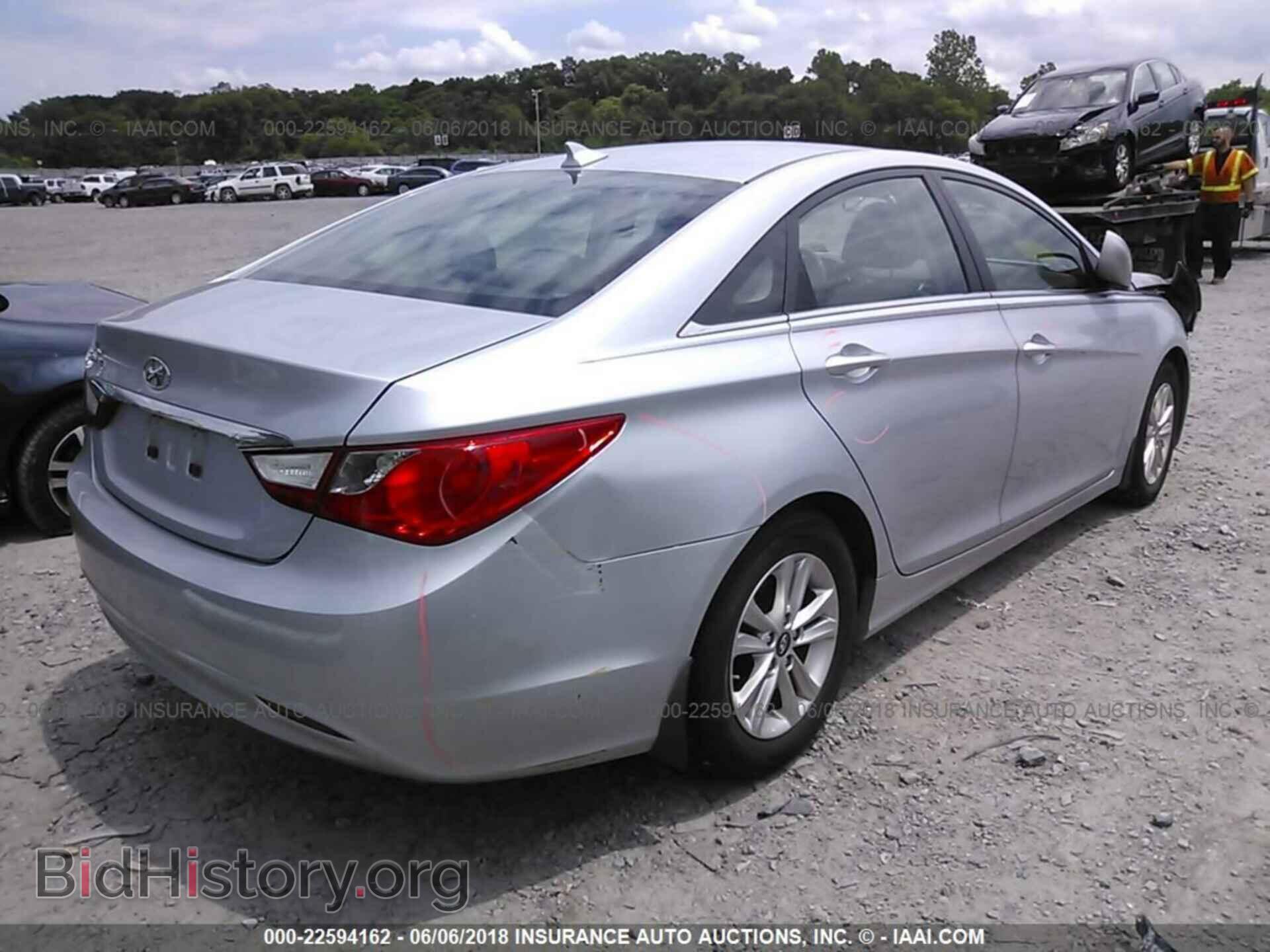 2012 Hyundai Sonata - VIN: 5NPEB4AC9CH436871 - Фото 4