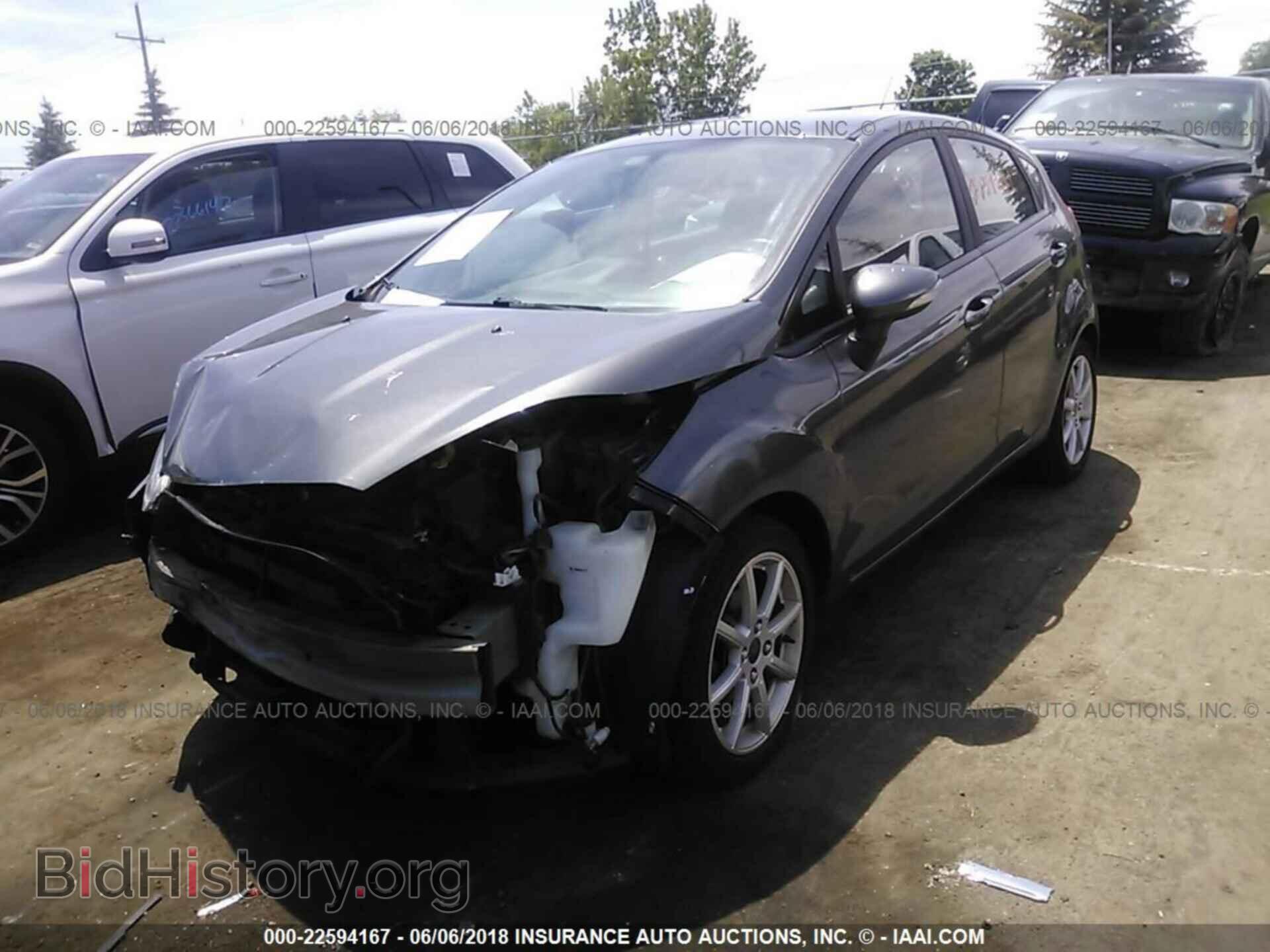 2015 Ford Fiesta - VIN: 3FADP4EJXFM209456 - Фото 2