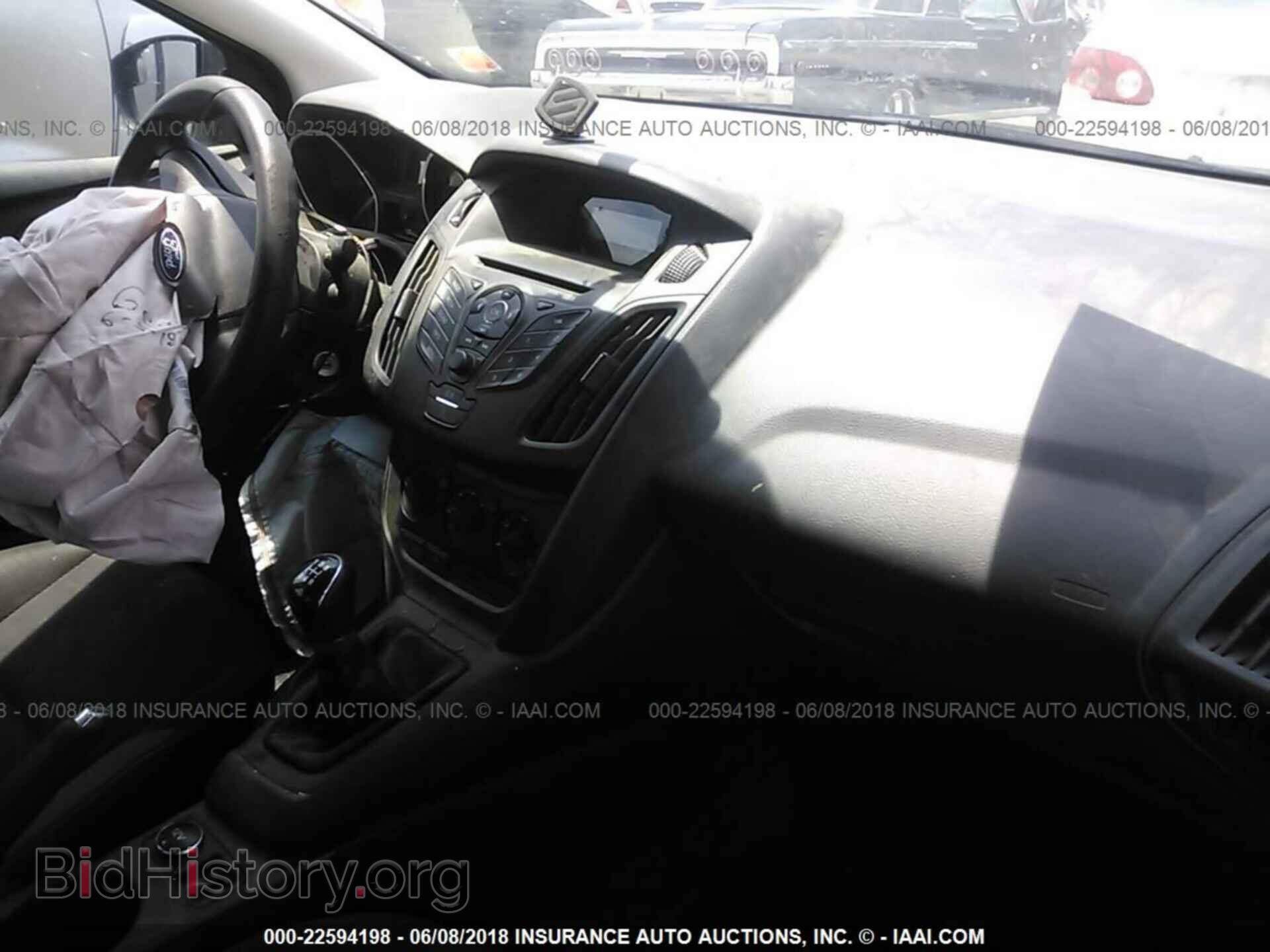 2013 Ford Focus - VIN: 1FADP3E22DL378825 - Photo 5