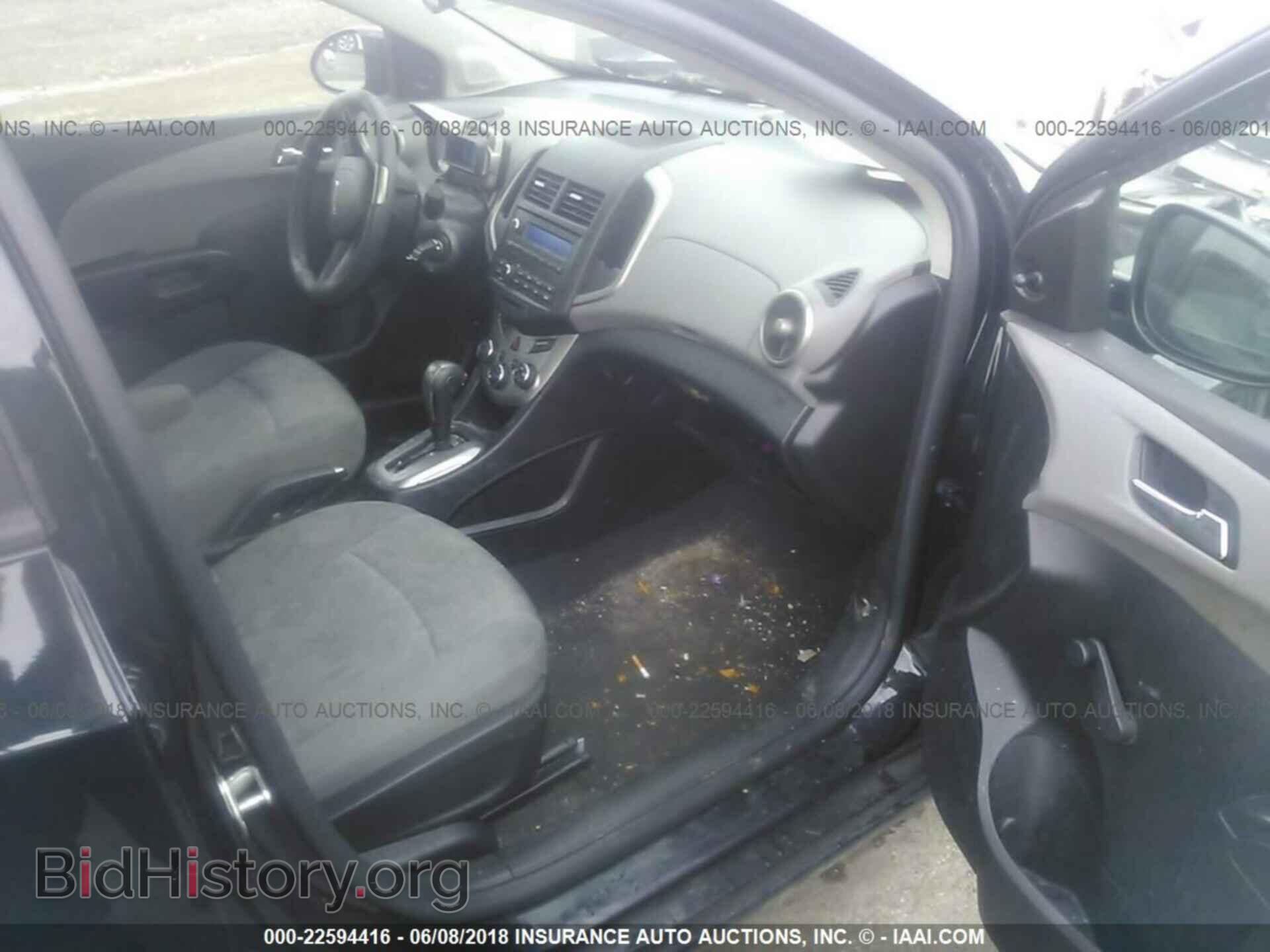 2014 Chevrolet Sonic - VIN: 1G1JA6SH2E4147453 - Фото 5