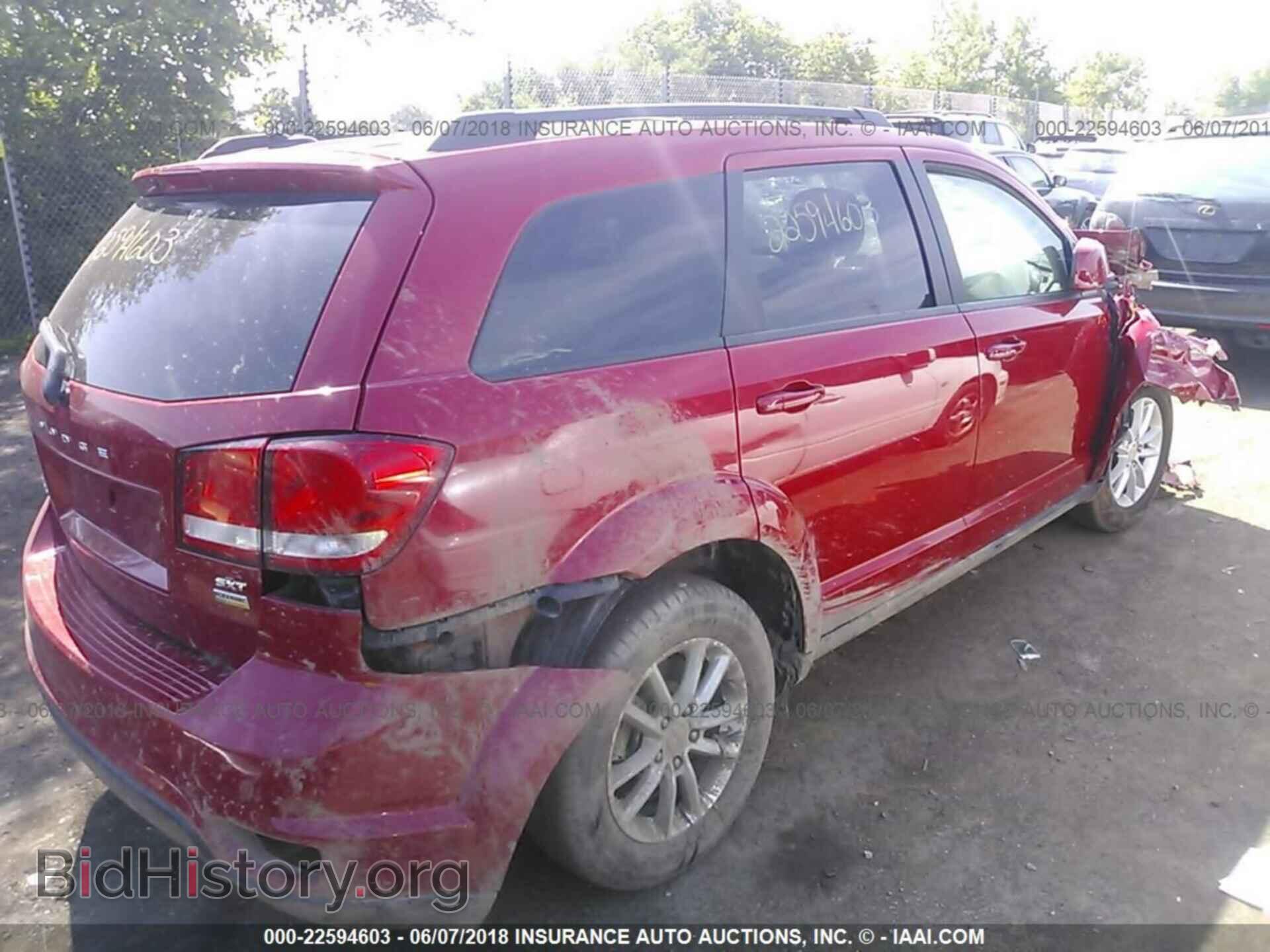 2015 Dodge Journey - VIN: 3C4PDCBGXFT743873 - Photo 4