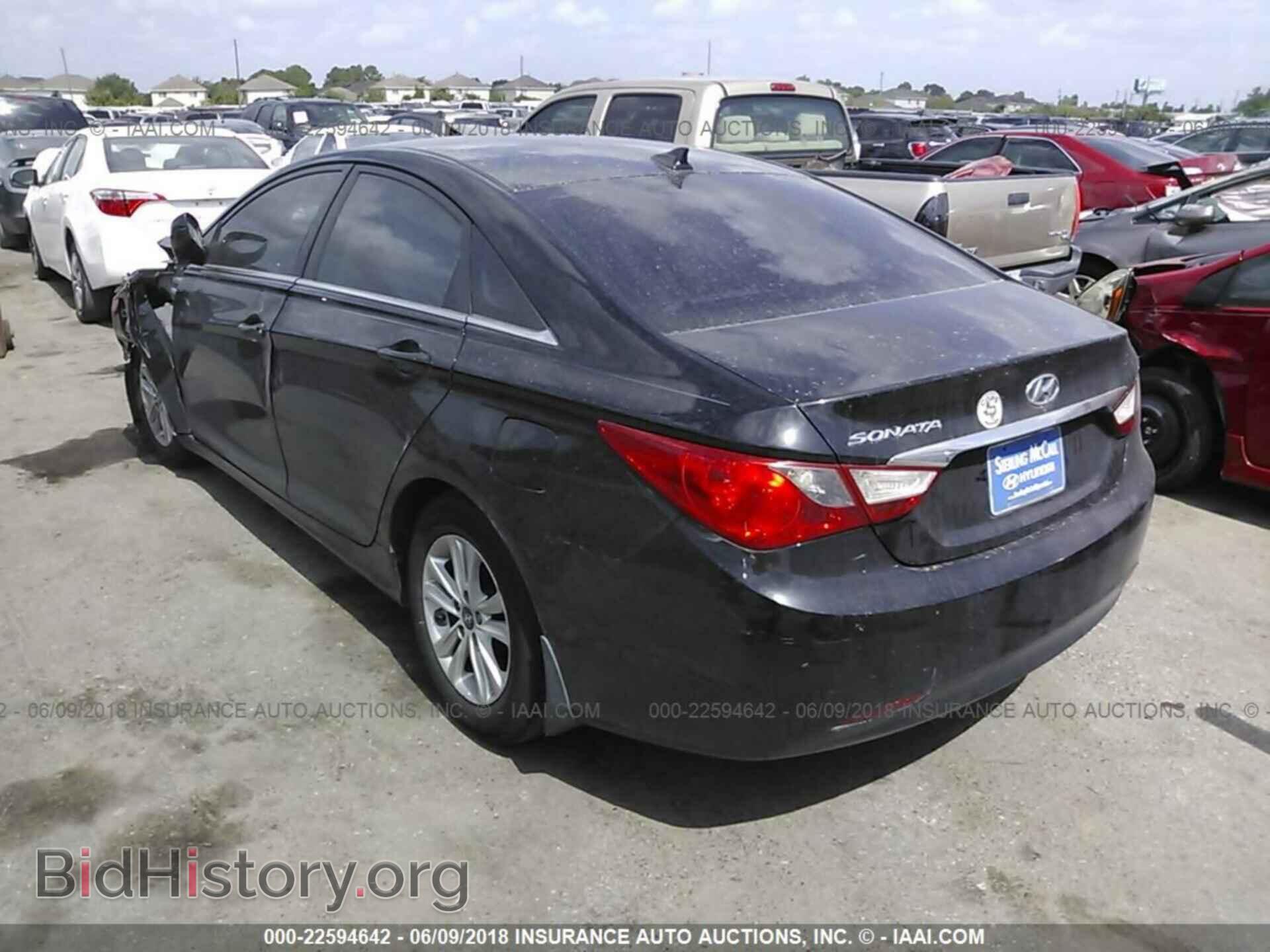2012 Hyundai Sonata - VIN: 5NPEB4AC6CH363930 - Фото 3