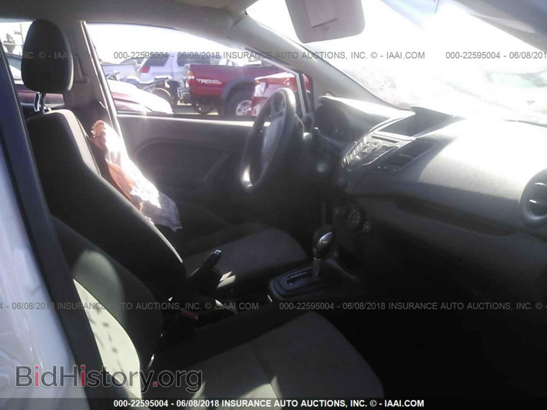2016 Ford Fiesta - VIN: 3FADP4AJ6GM128820 - Фото 5