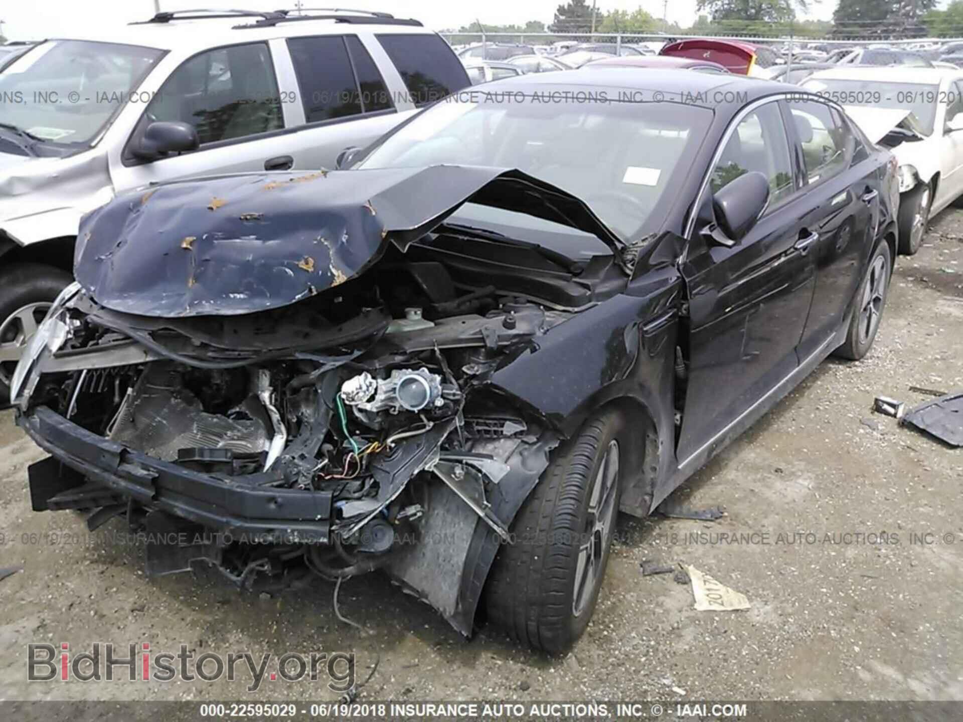 2011 Kia Optima - VIN: KNAGM4AD8B5001069 - Фото 2