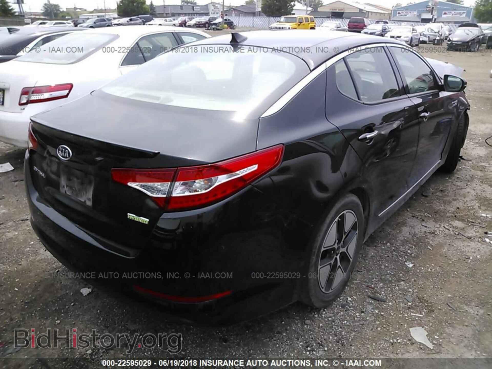 2011 Kia Optima - VIN: KNAGM4AD8B5001069 - Фото 4