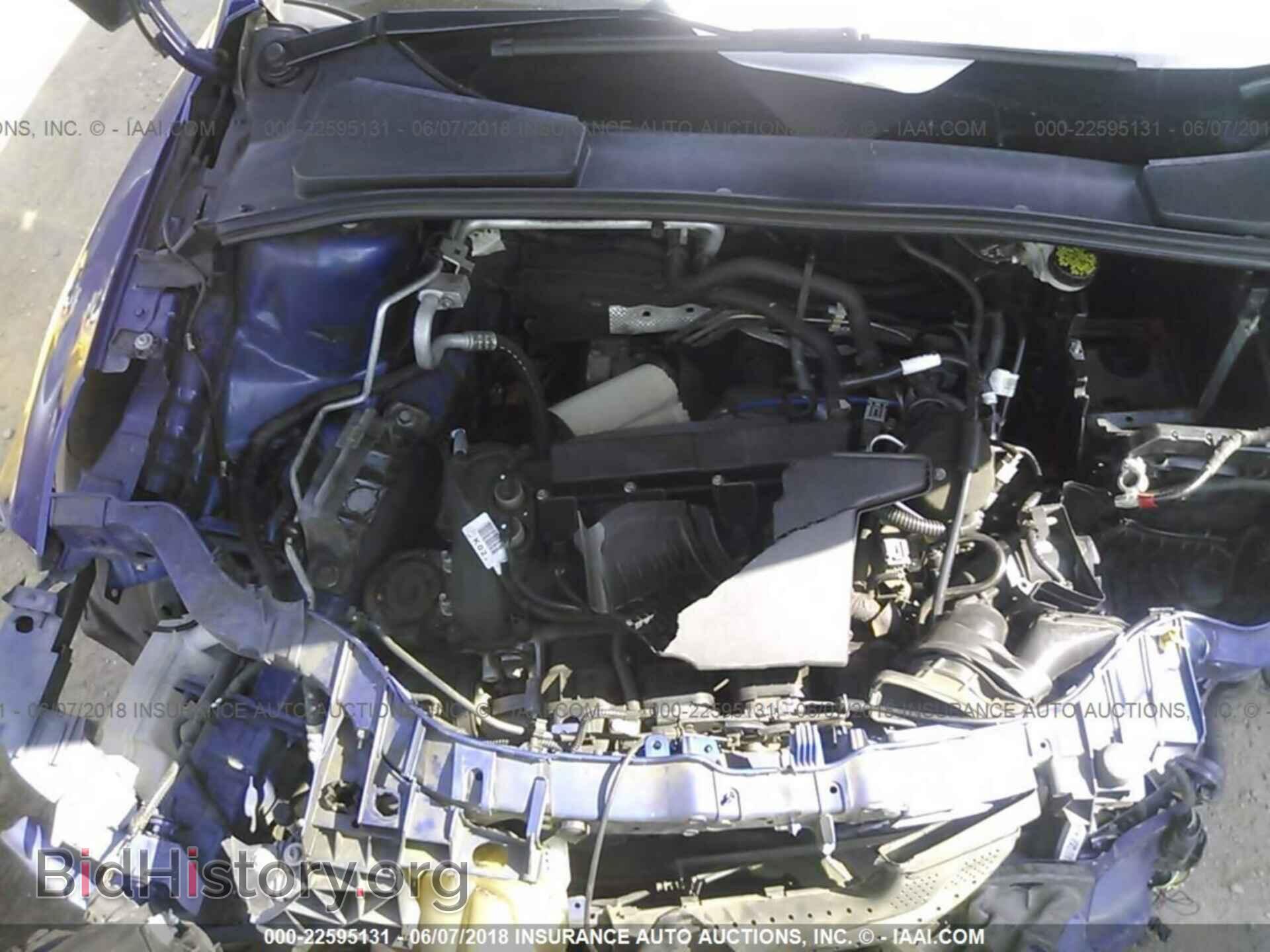 2012 Ford Focus - VIN: 1FAHP3F20CL392544 - Photo 10
